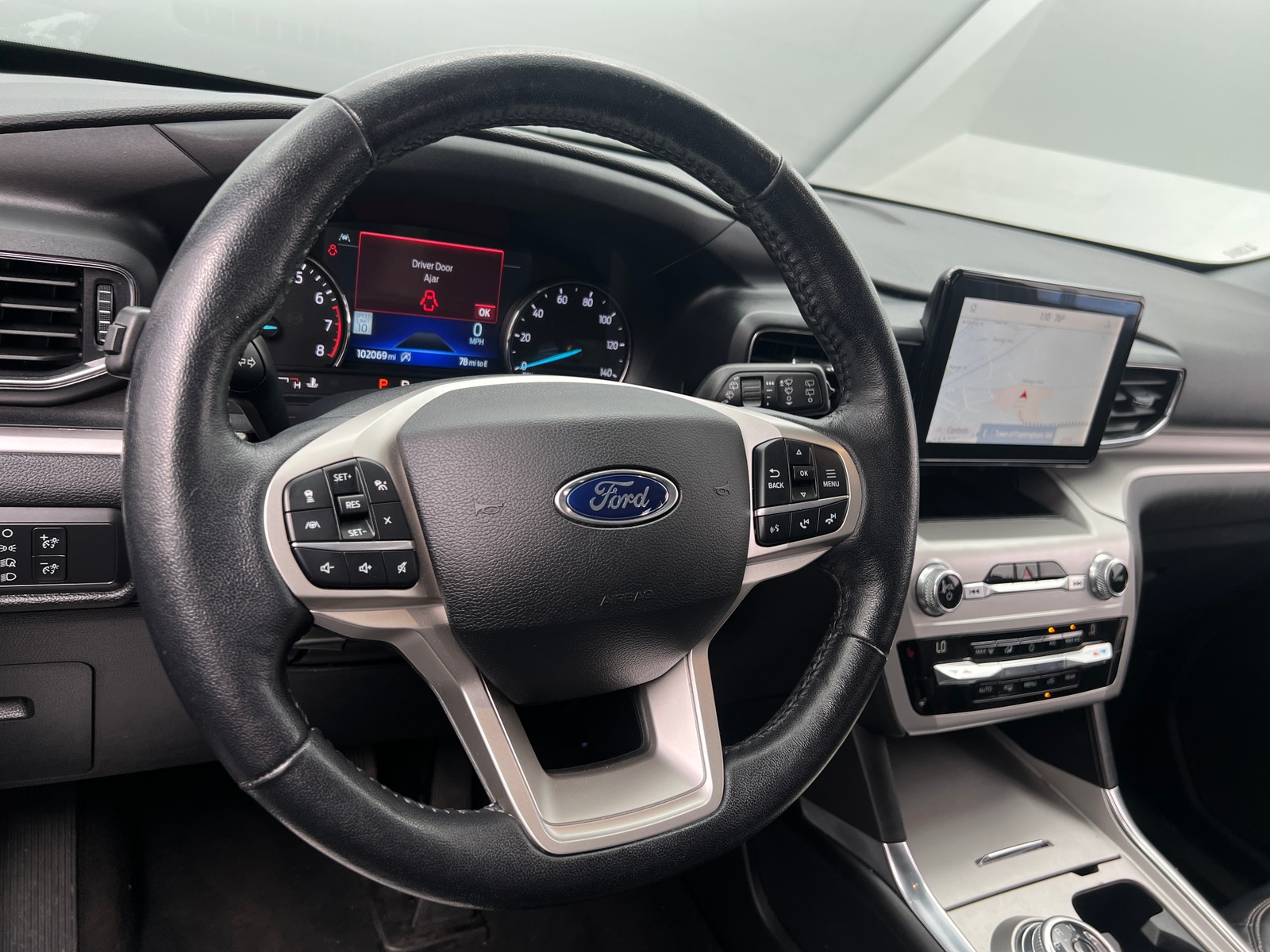 Thumbnail: 2021 Ford Explorer - 4