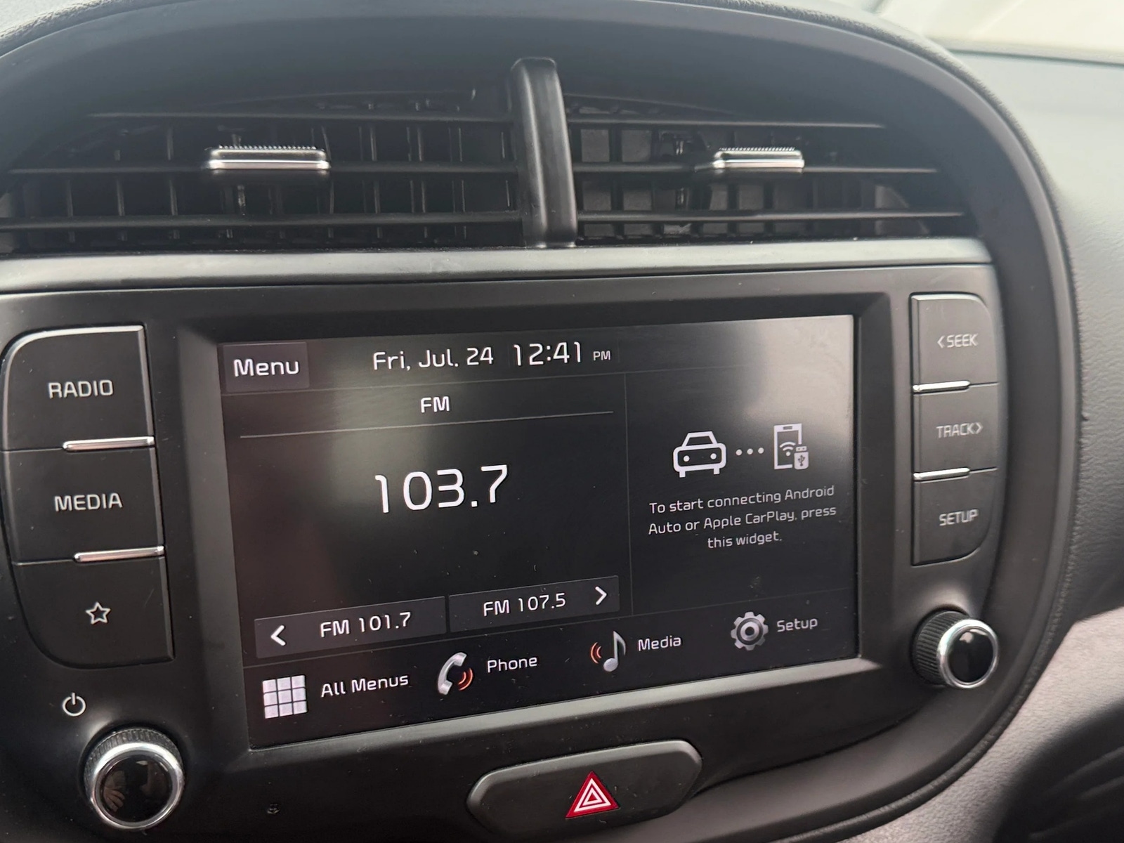 Thumbnail: 2024 Kia Soul - 4