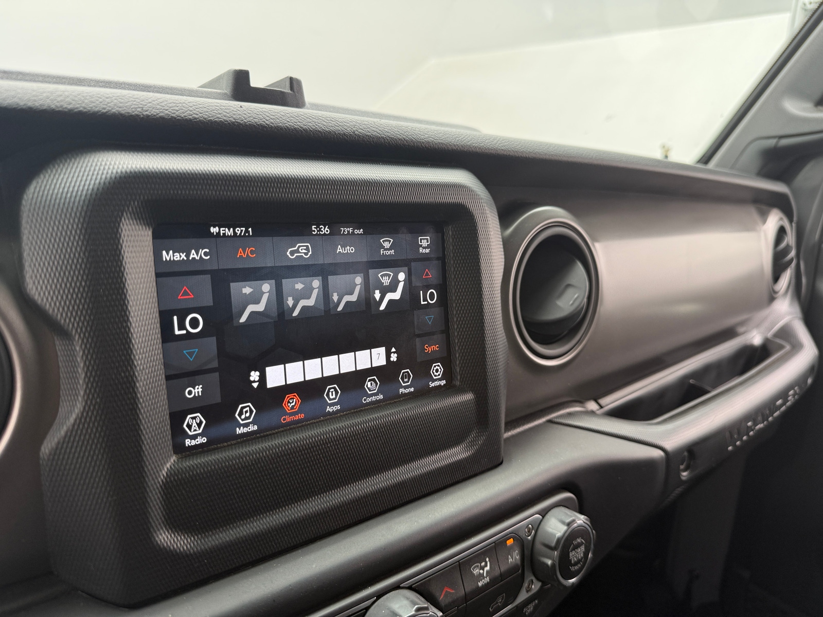 Thumbnail: 2021 Jeep Wrangler - 3