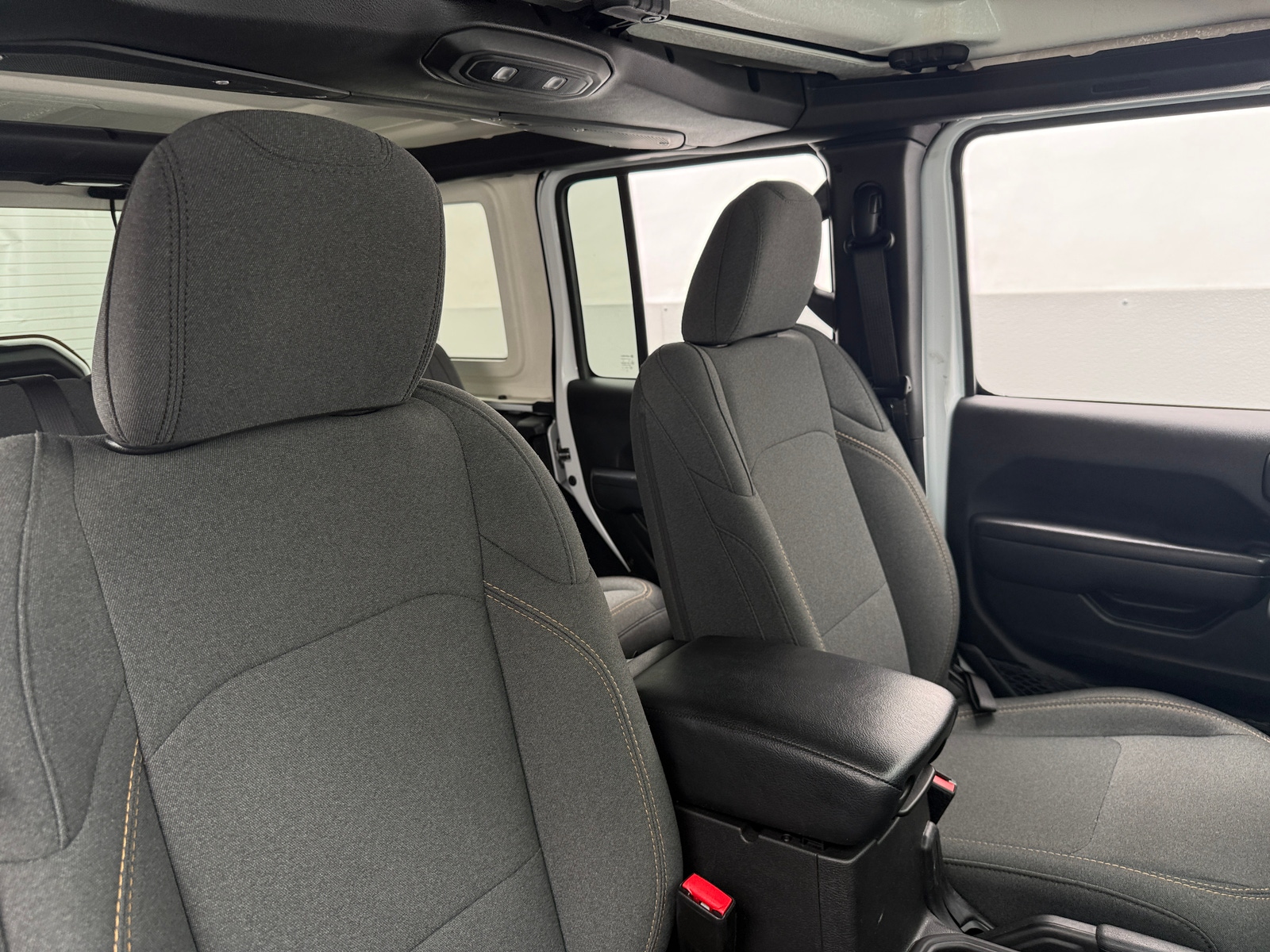 Thumbnail: 2025 Jeep Wrangler - 2