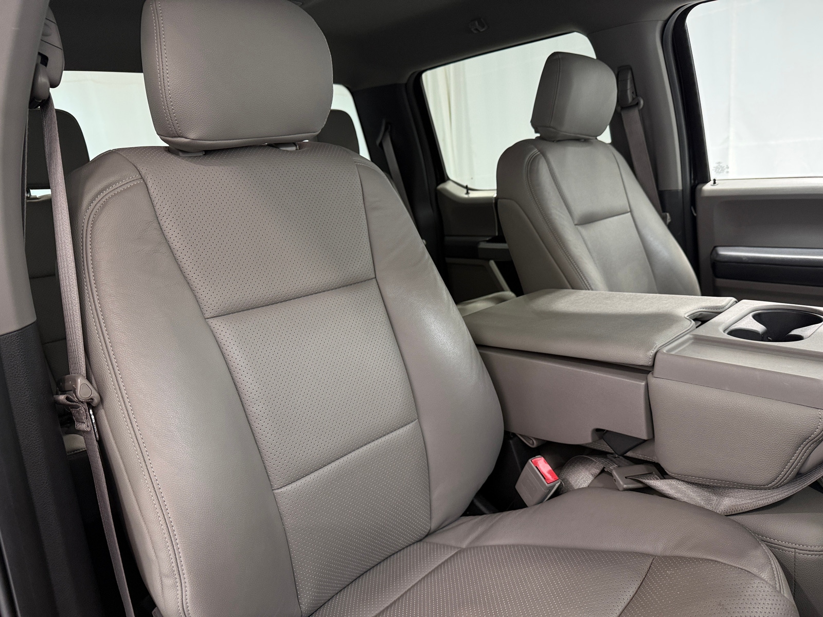 Thumbnail: 2018 Ford Econoline - 2