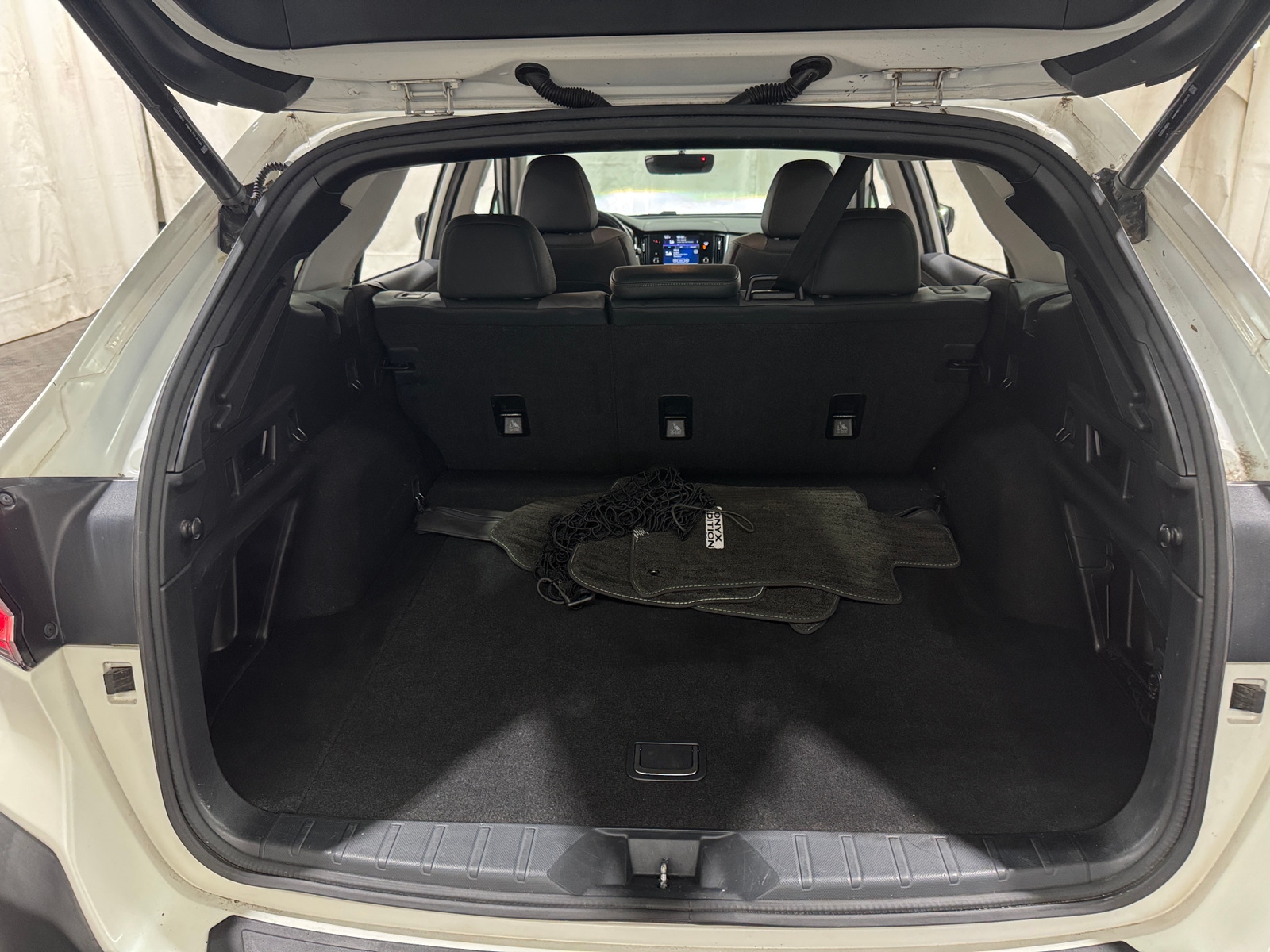 Thumbnail: 2020 Subaru Outback - 6