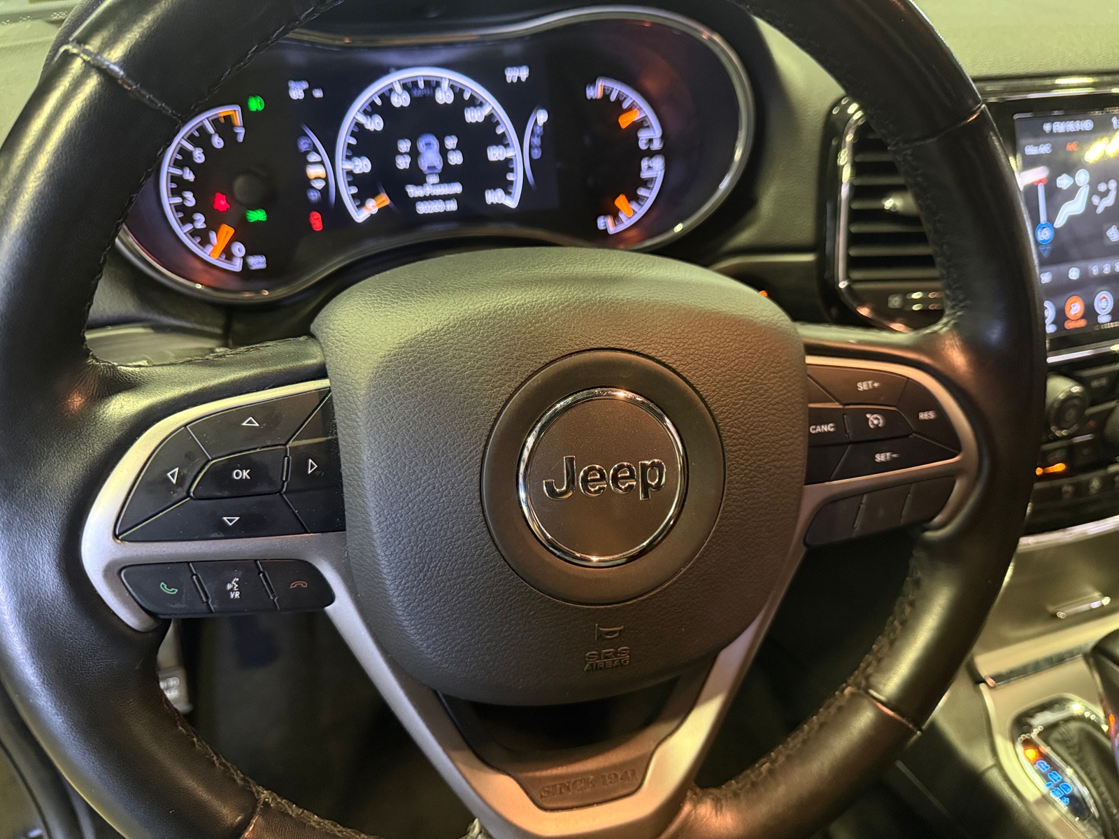 Thumbnail: 2021 Jeep Grand Cherokee - 4