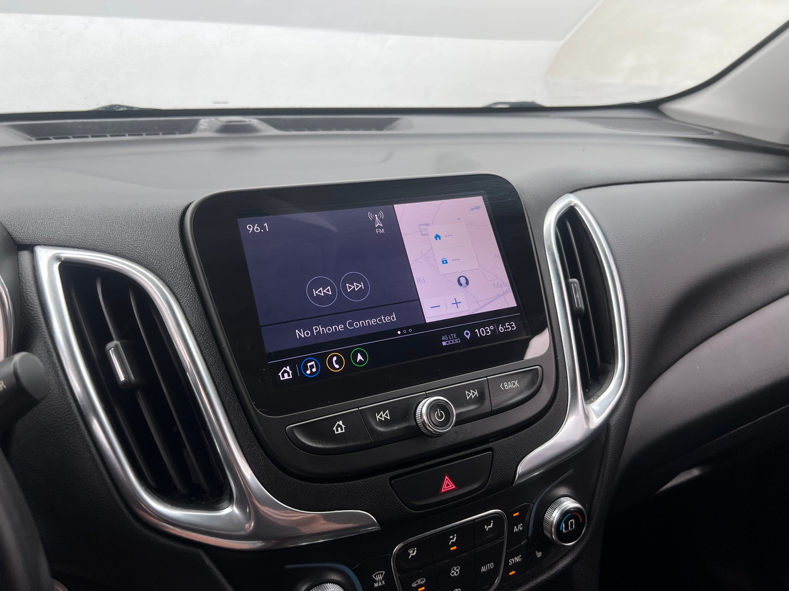 Thumbnail: 2020 Chevrolet Equinox - 4