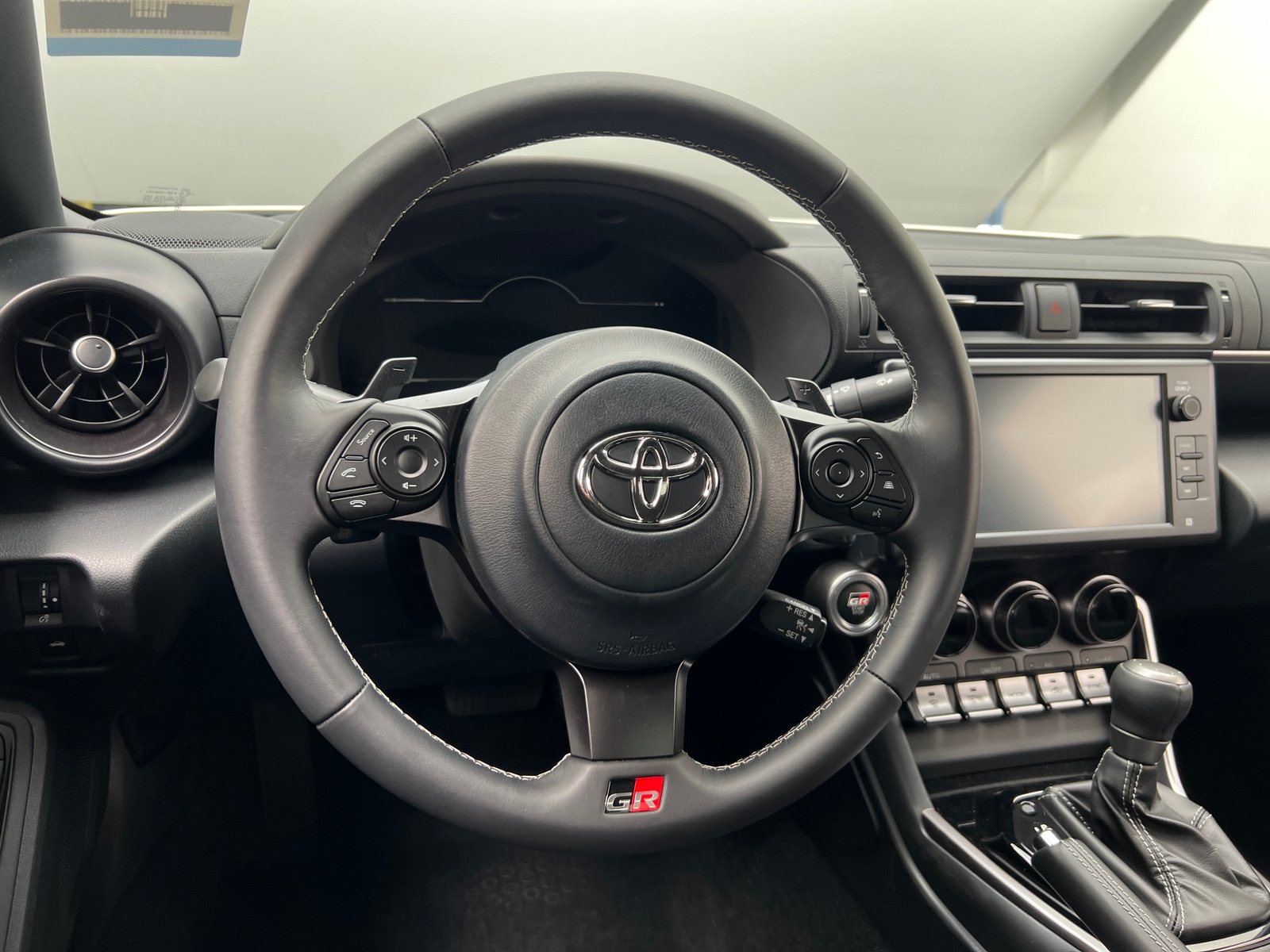 Thumbnail: 2025 Toyota GR86 - 4