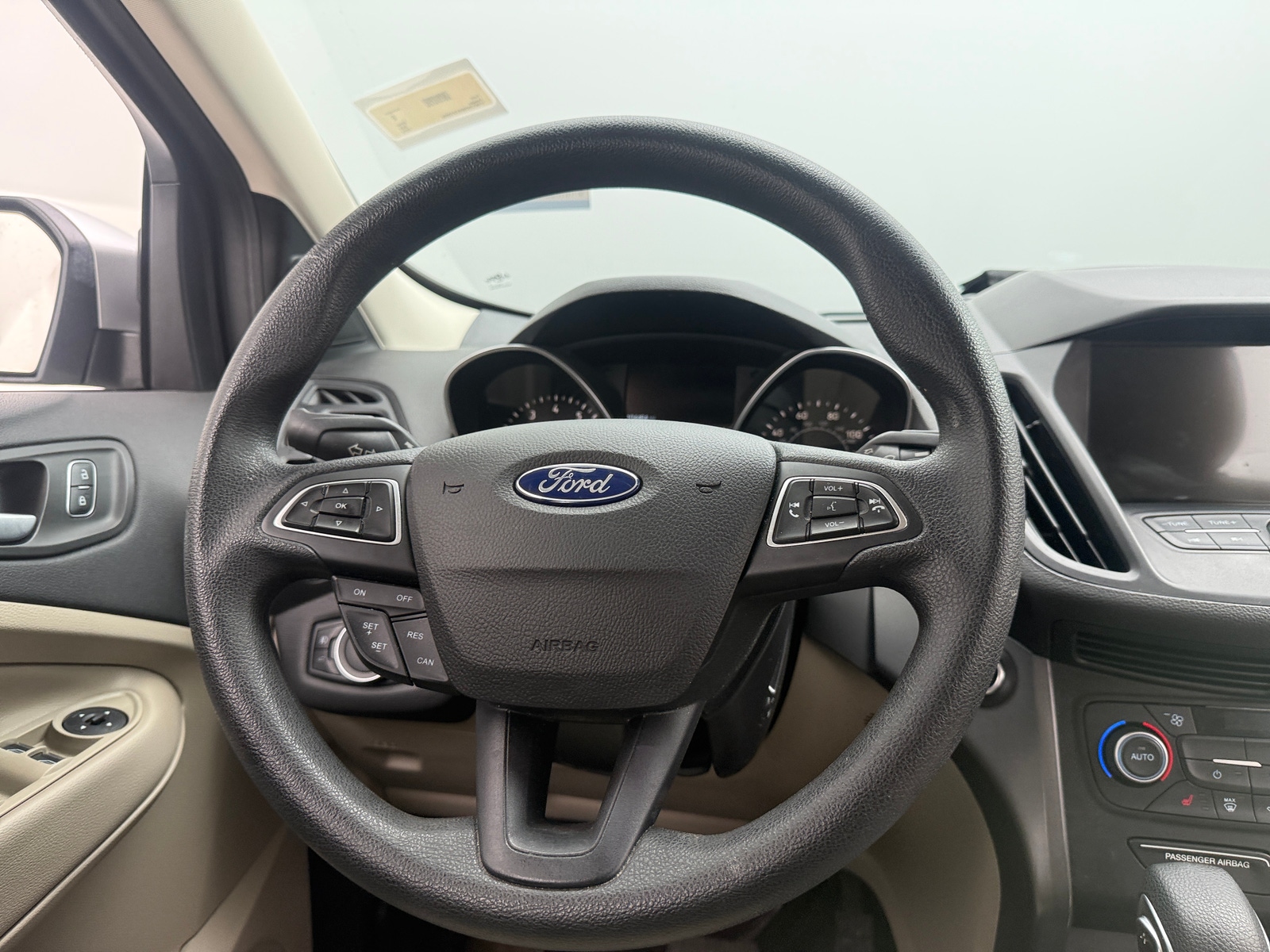 Thumbnail: 2019 Ford Escape - 5