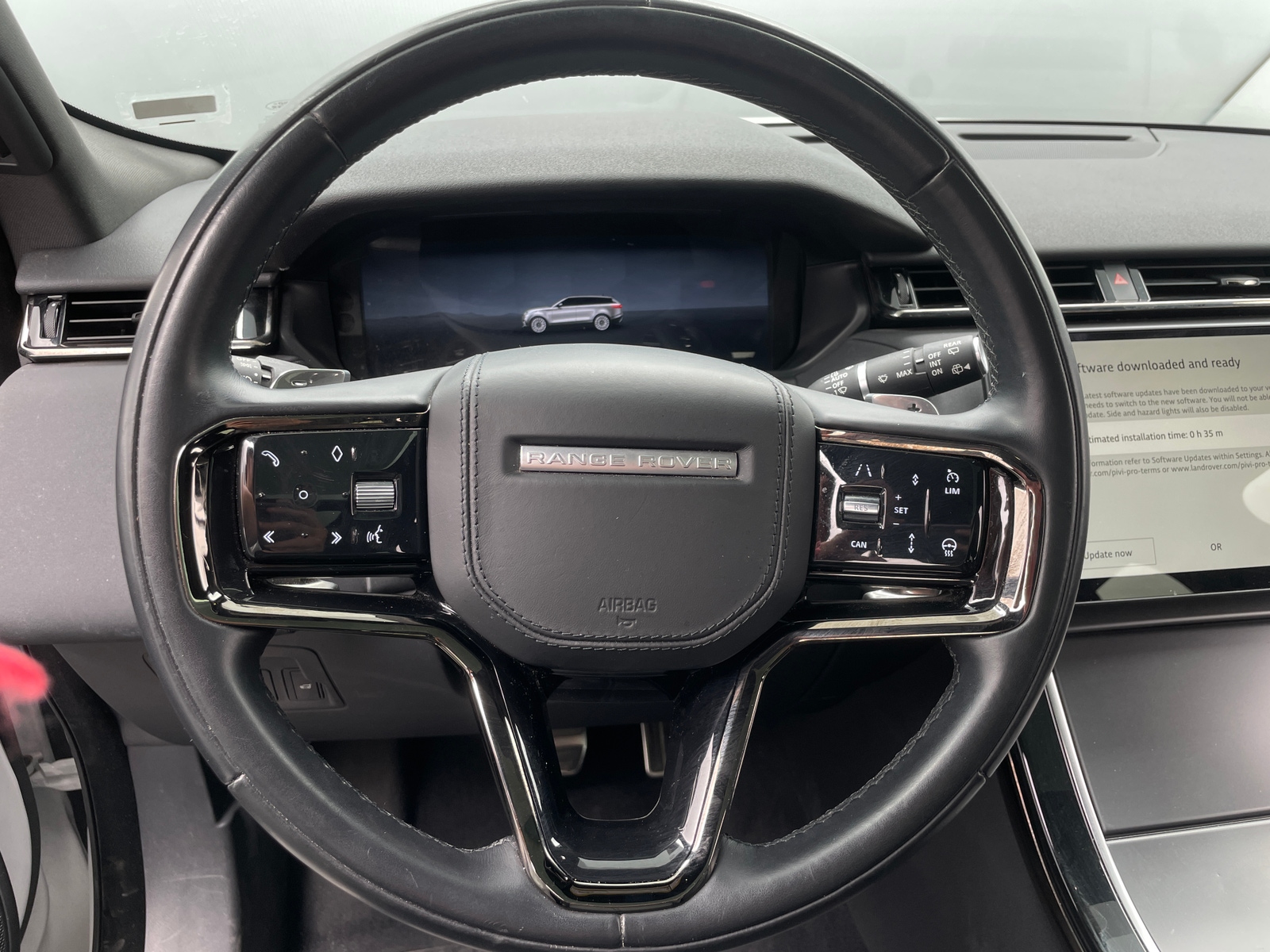 Thumbnail: 2025 Land Rover Range Rover Velar - 4