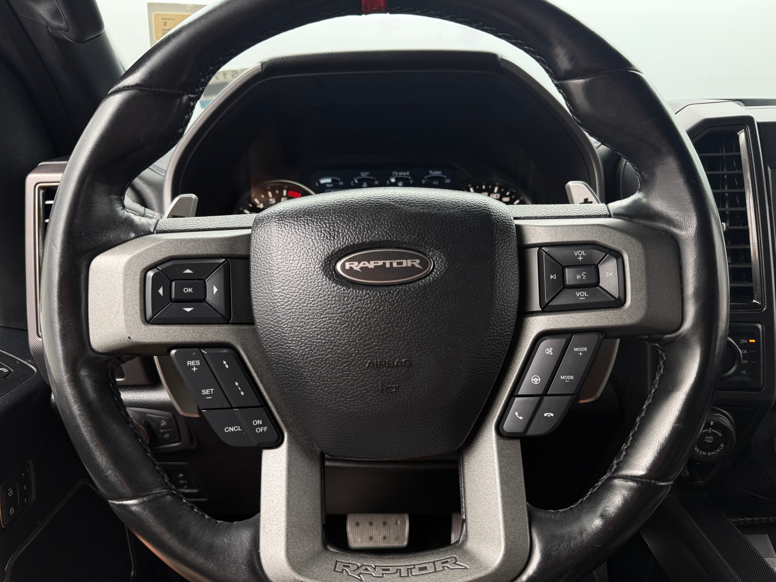 Thumbnail: 2019 Ford Econoline - 4