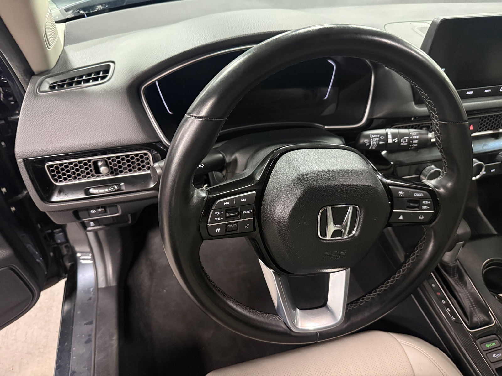 Thumbnail: 2024 Honda Civic - 4