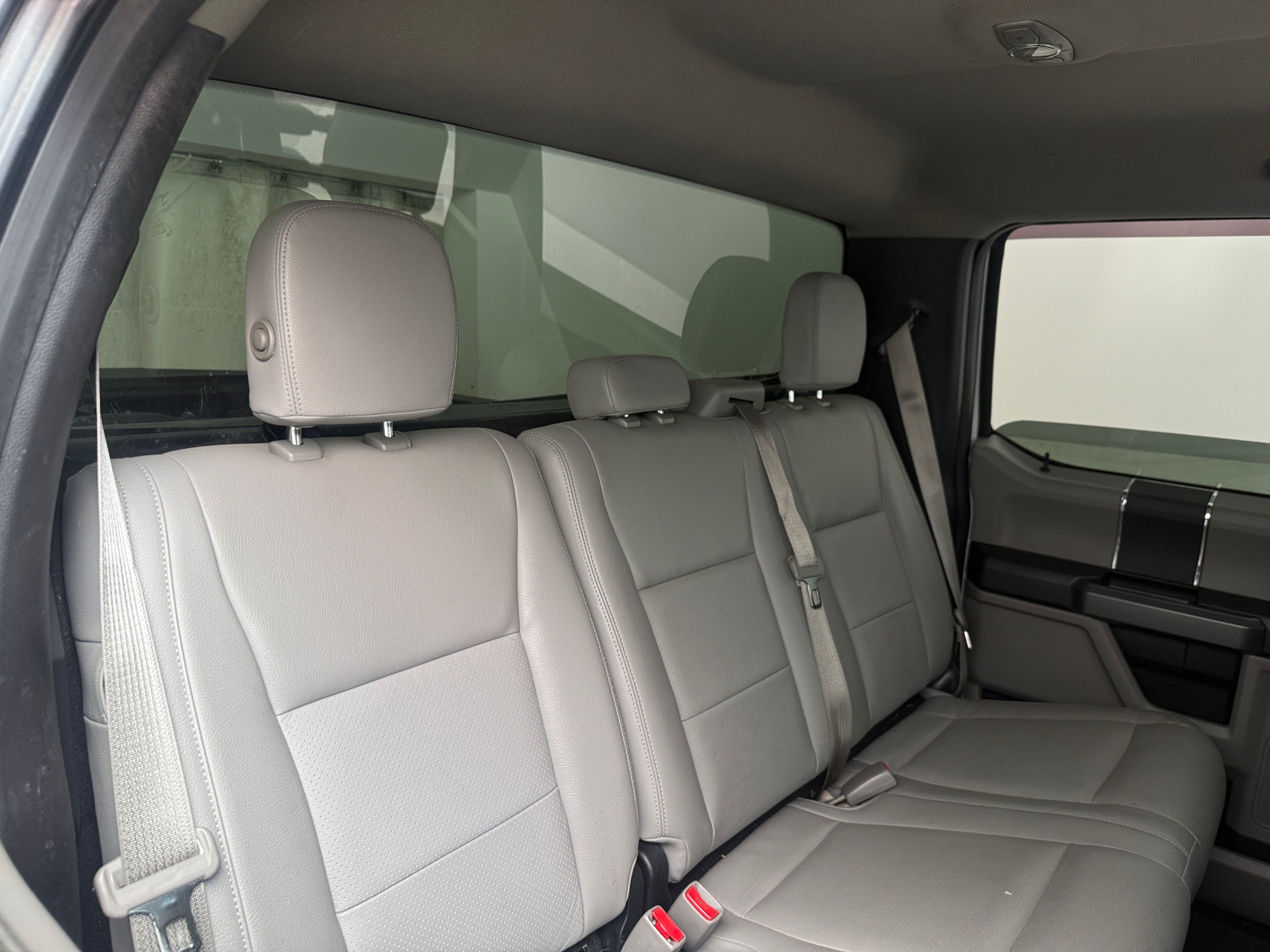 Thumbnail: 2017 Ford Econoline - 6
