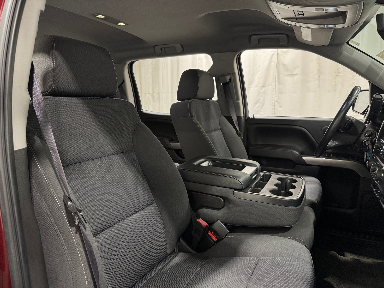 Thumbnail: 2017 Chevrolet Silverado 1500 - 2
