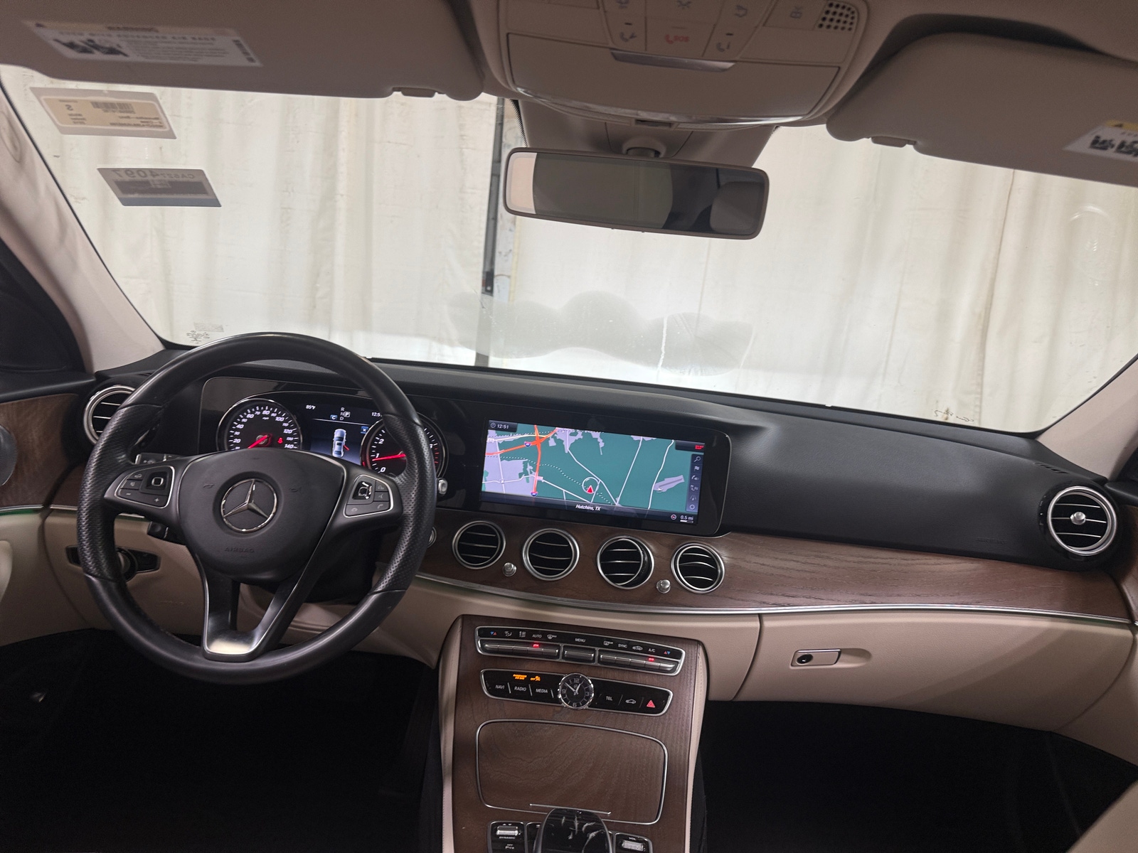 Thumbnail: 2018 Mercedes-Benz E-Class - 2