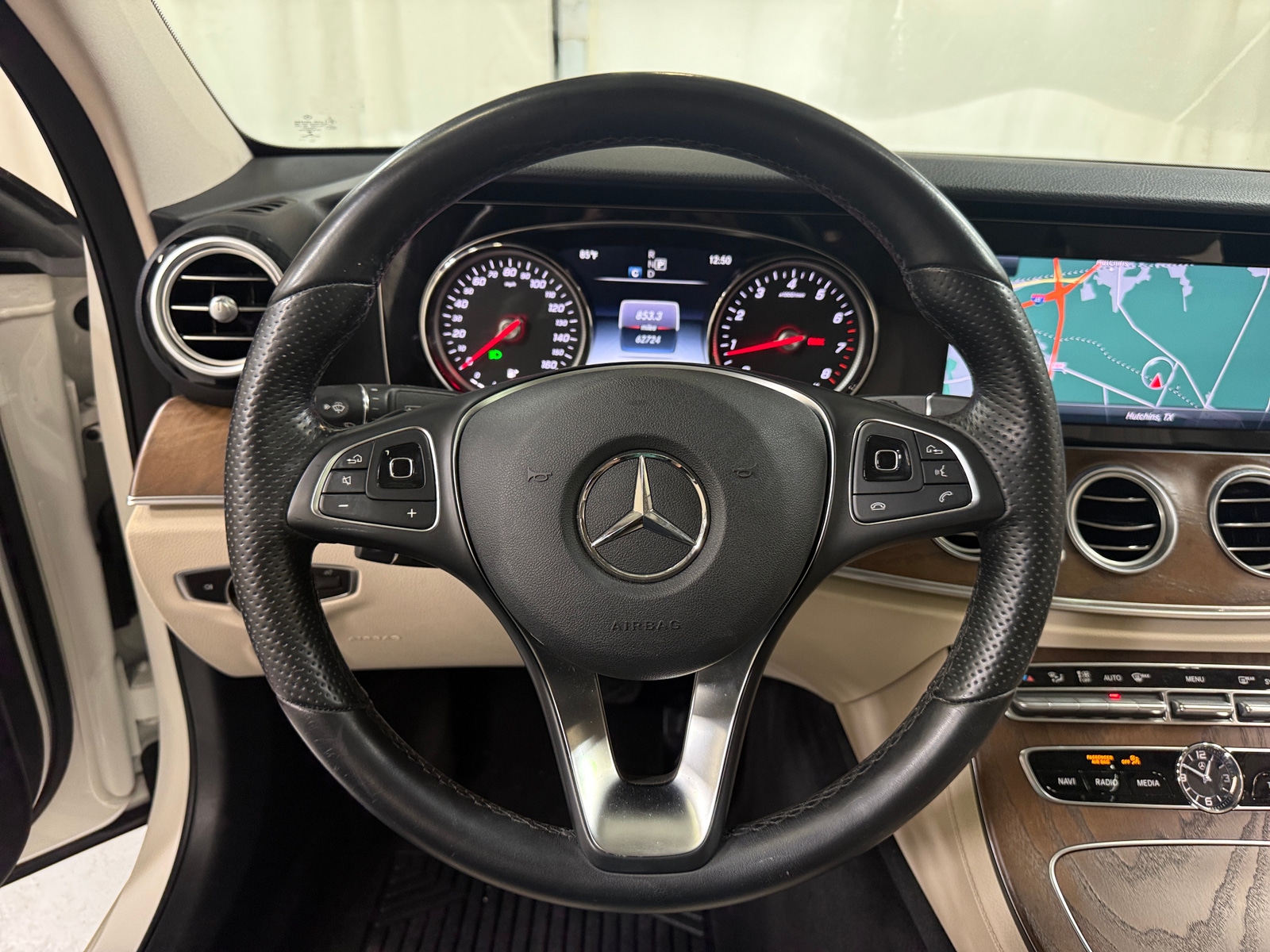 Thumbnail: 2018 Mercedes-Benz E-Class - 4
