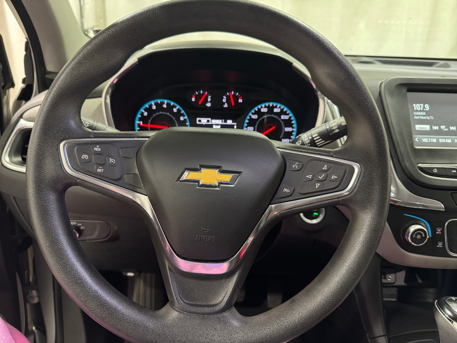 Thumbnail: 2018 Chevrolet Equinox - 5