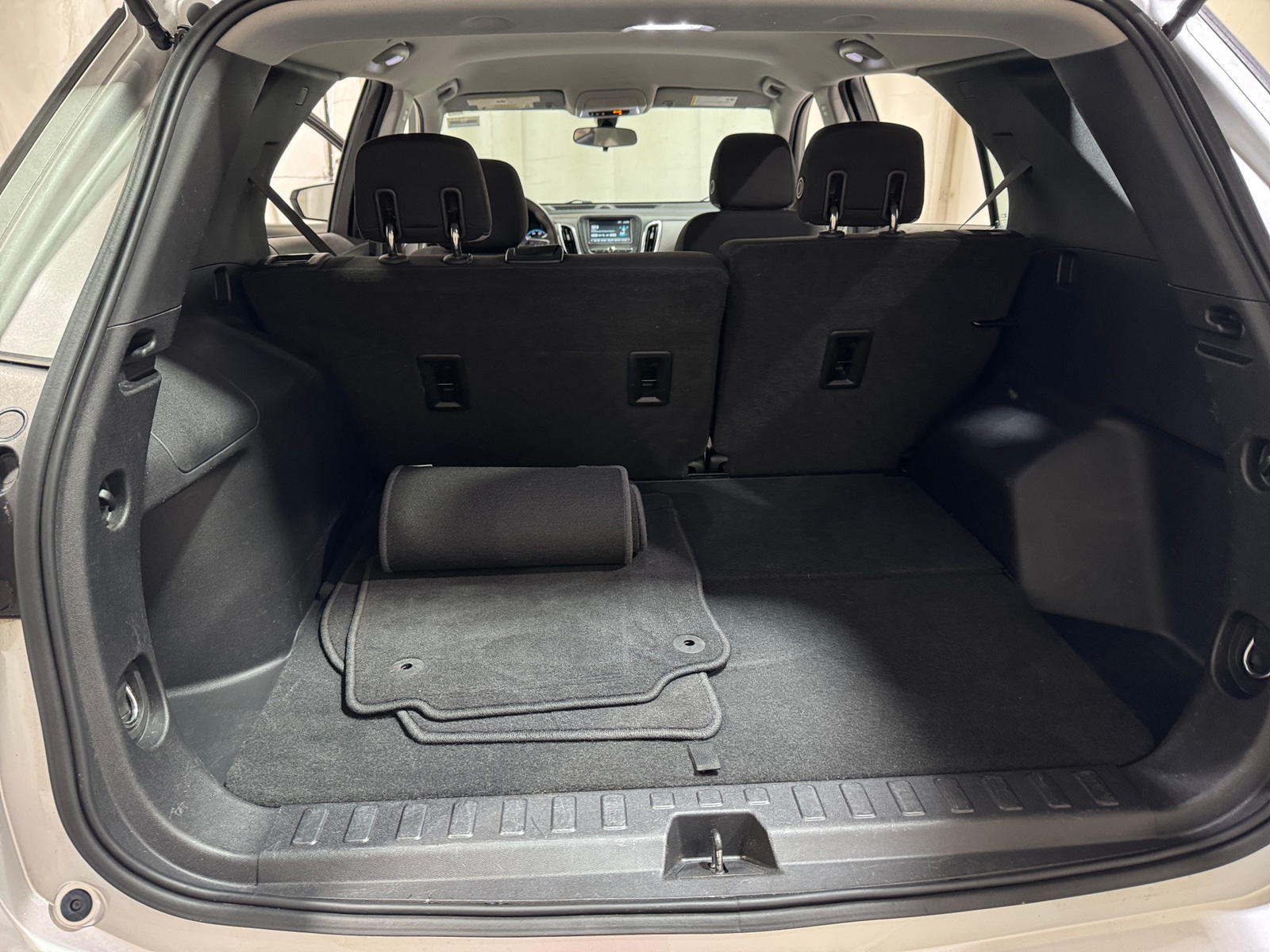 Thumbnail: 2018 Chevrolet Equinox - 7