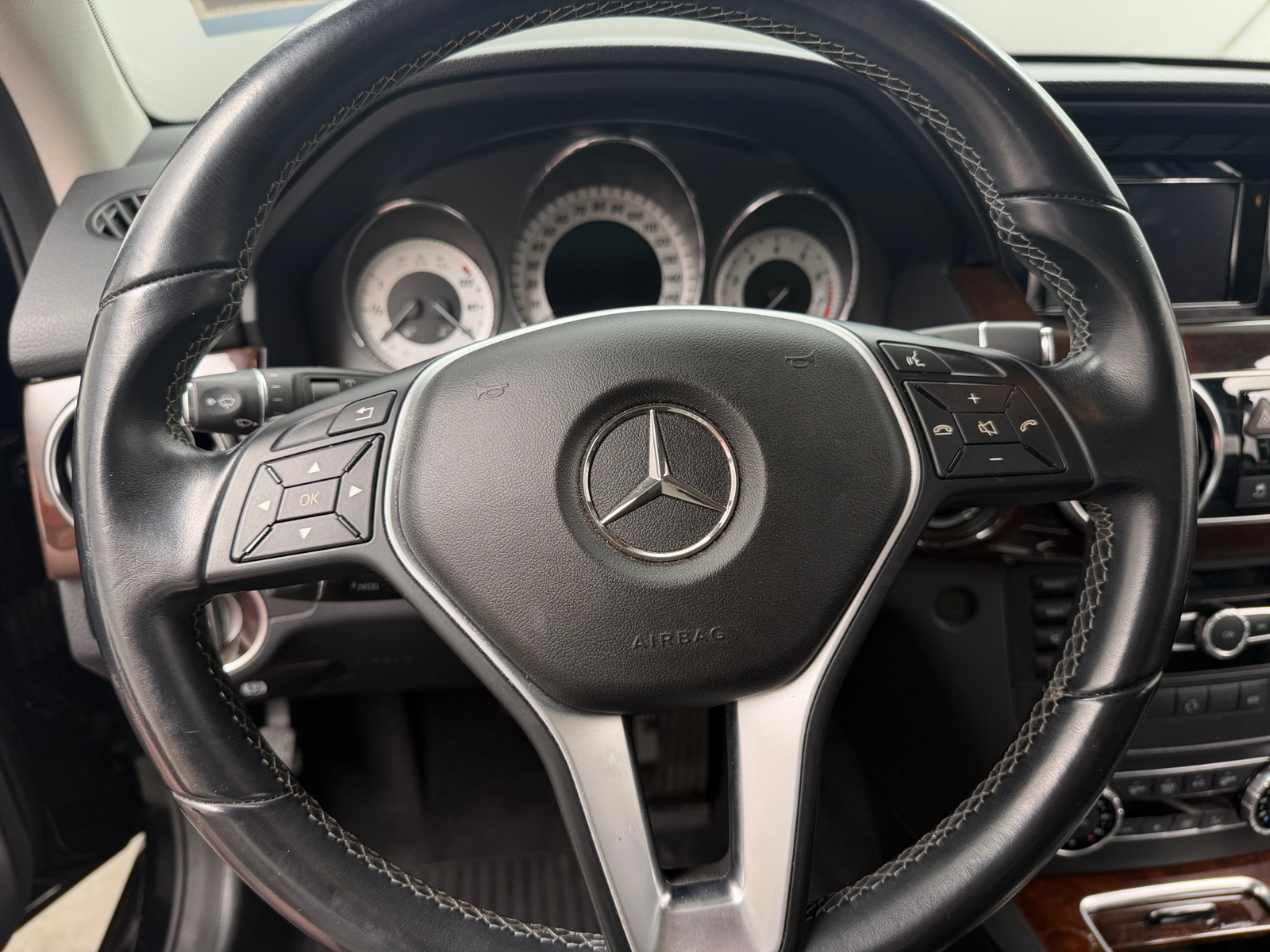 Thumbnail: 2014 Mercedes-Benz GLK - 4