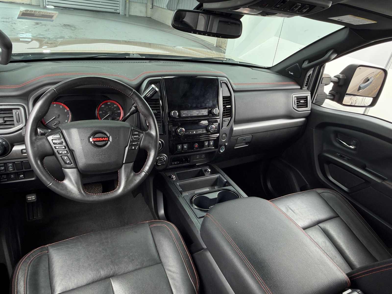 Thumbnail: 2021 Nissan Titan - 2
