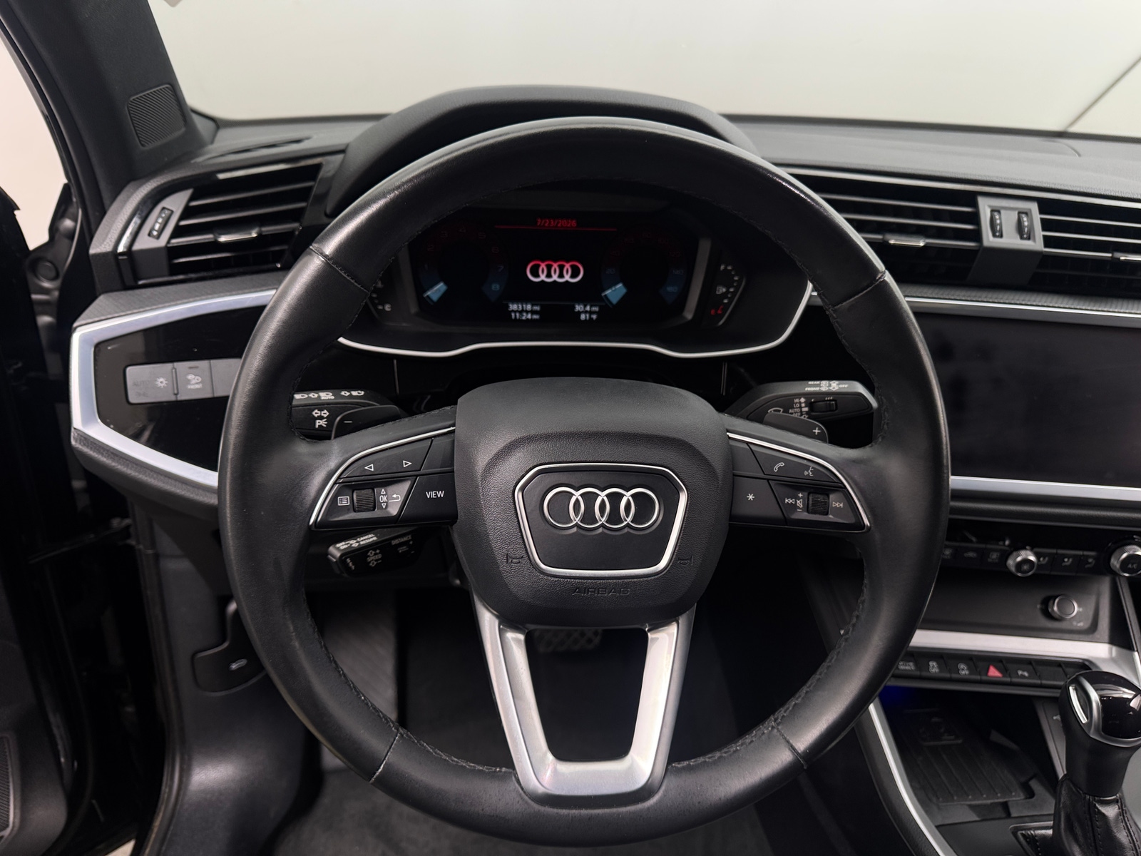 Thumbnail: 2022 Audi Q3 - 4