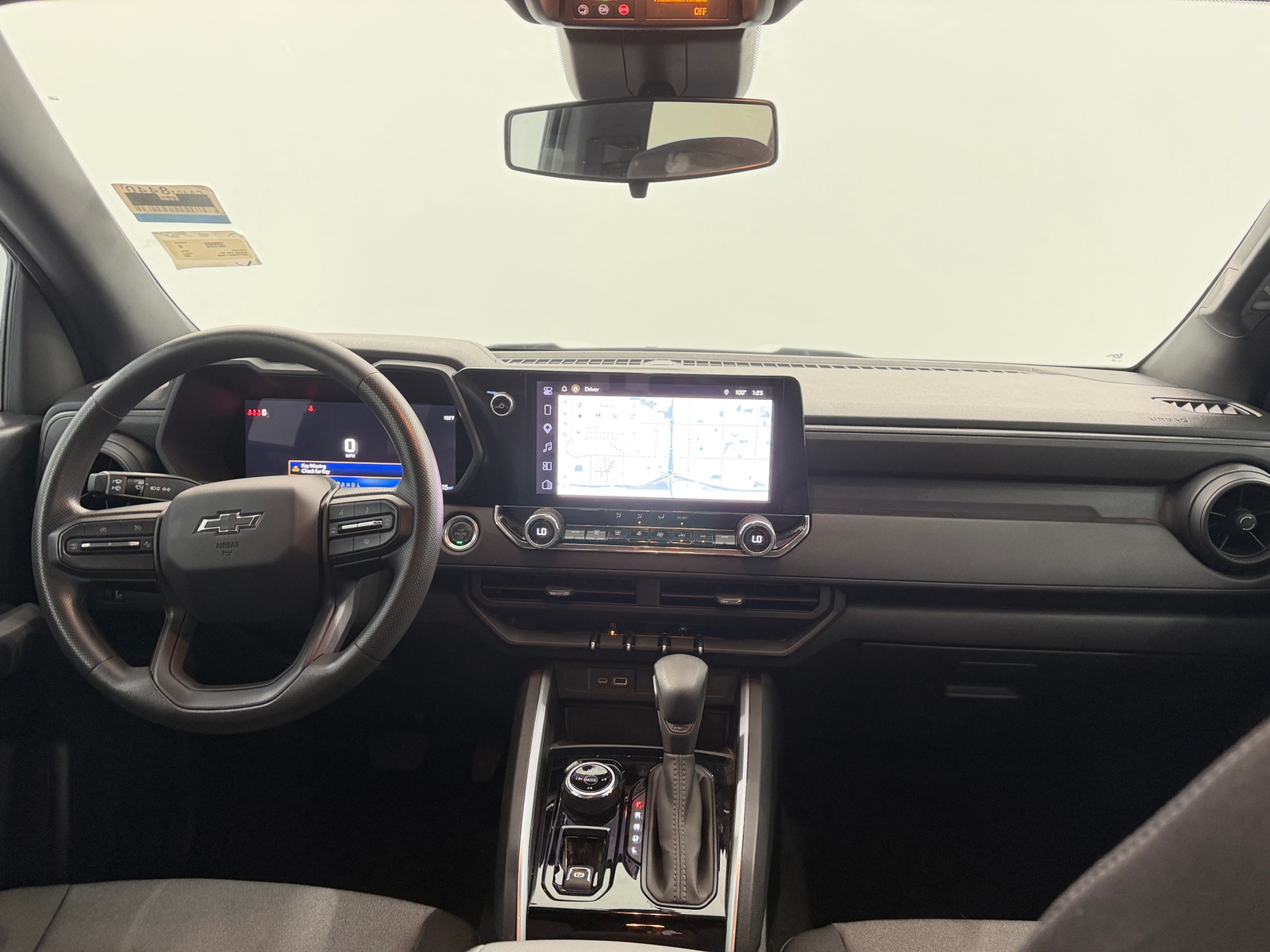 Thumbnail: 2025 Chevrolet Colorado - 3