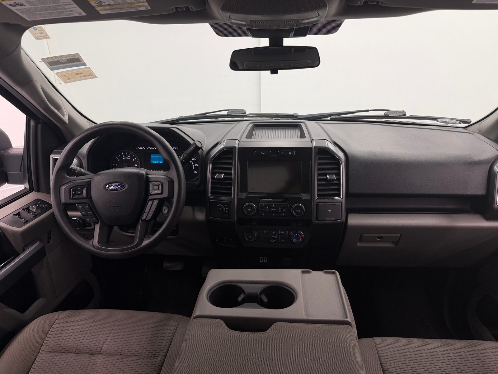 Thumbnail: 2019 Ford Econoline - 3