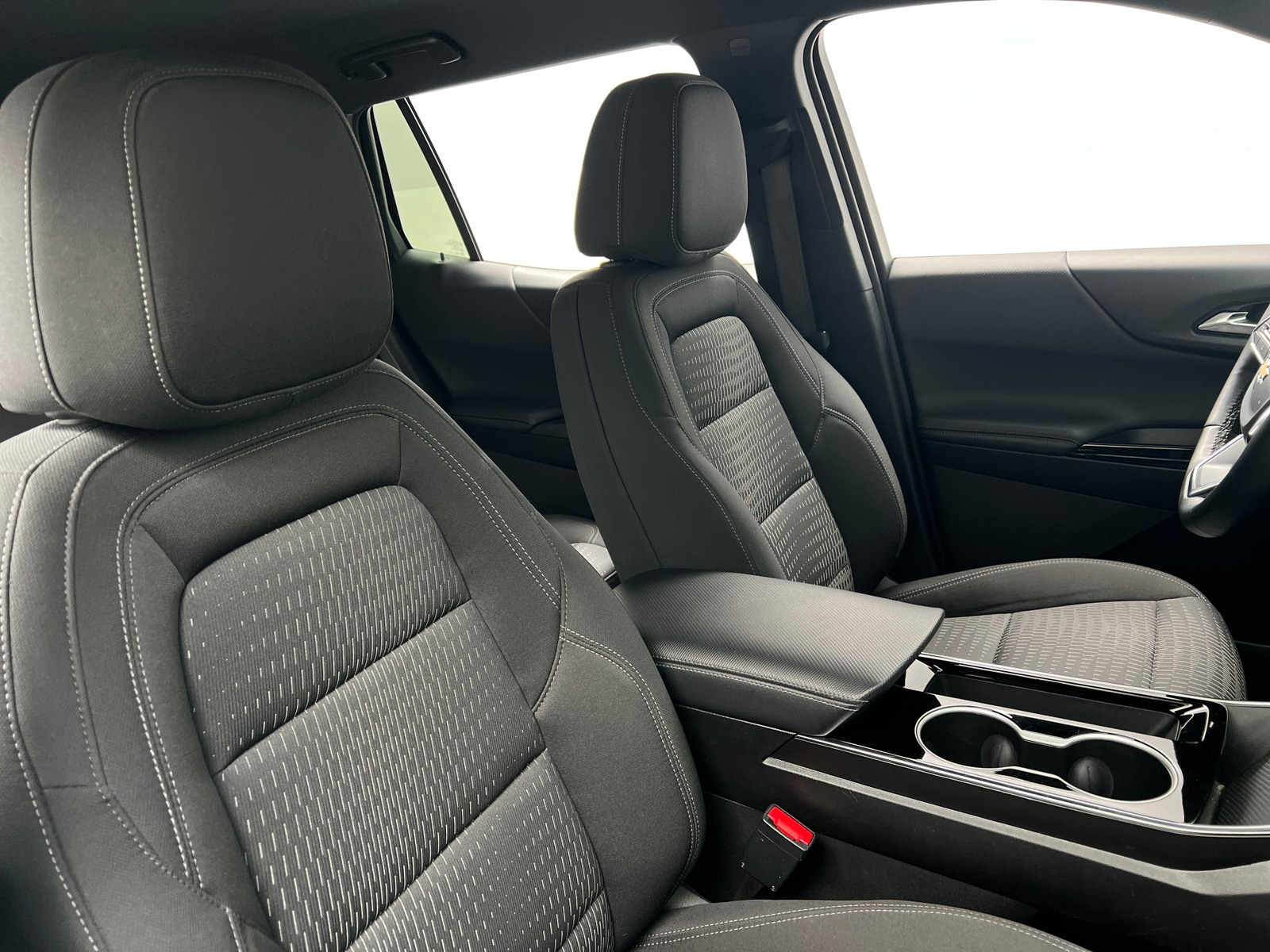 Thumbnail: 2025 Chevrolet Equinox - 2