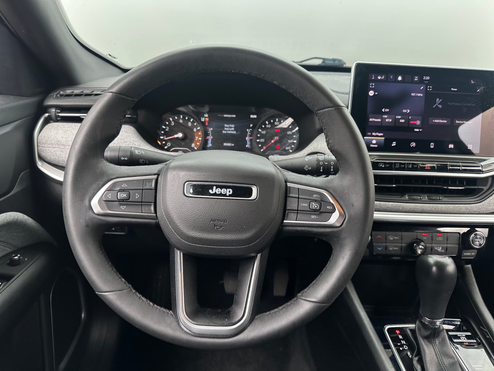 Thumbnail: 2023 Jeep Compass - 4