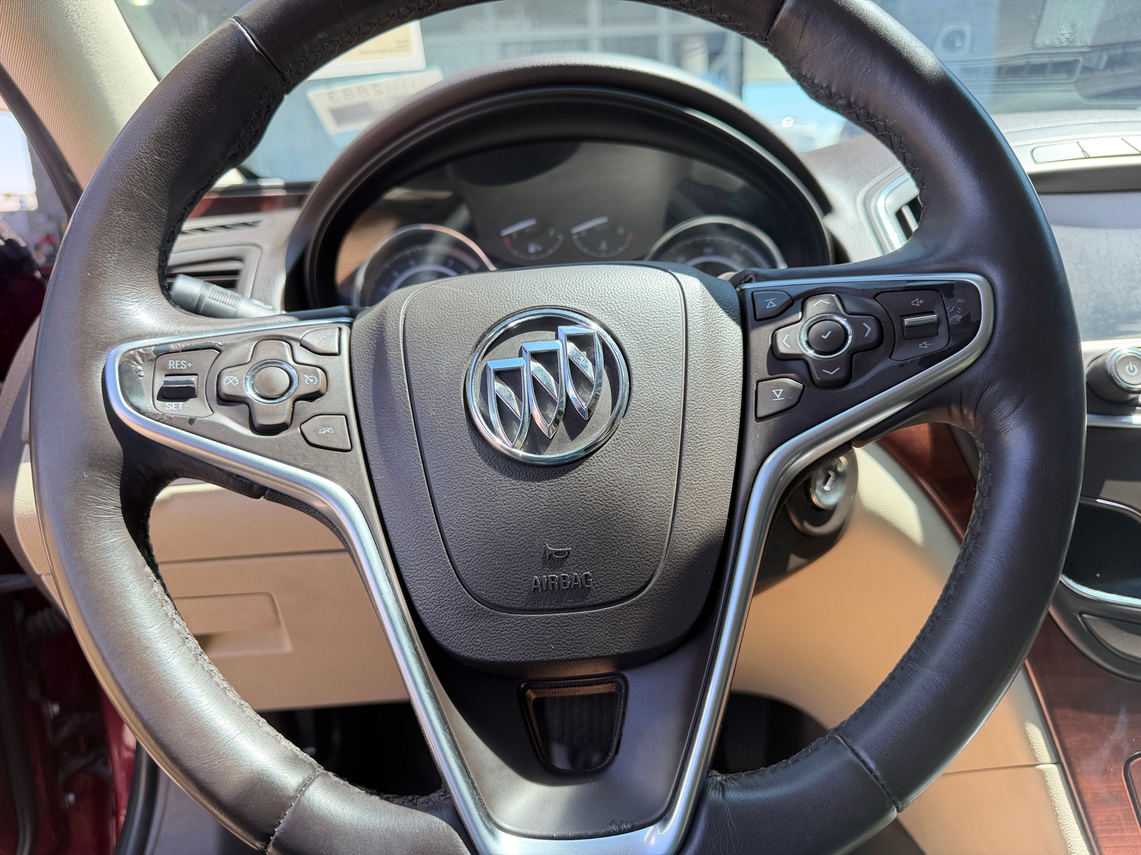 Thumbnail: 2017 Buick Regal - 4