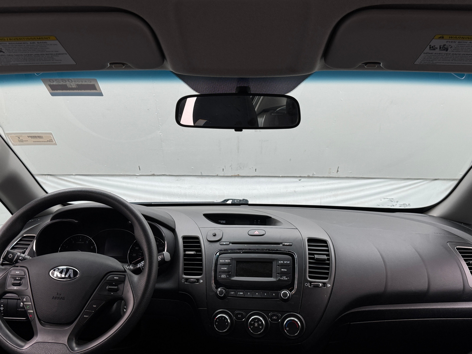 Thumbnail: 2017 Kia Forte - 3
