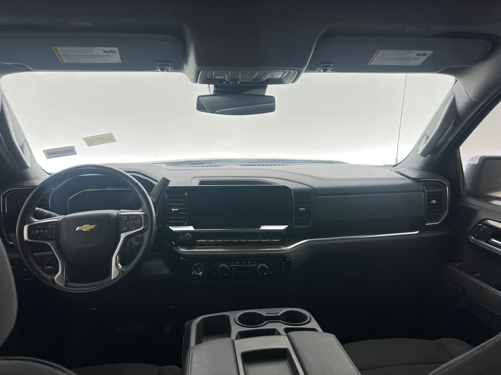 Thumbnail: 2024 Chevrolet Silverado 1500 - 3