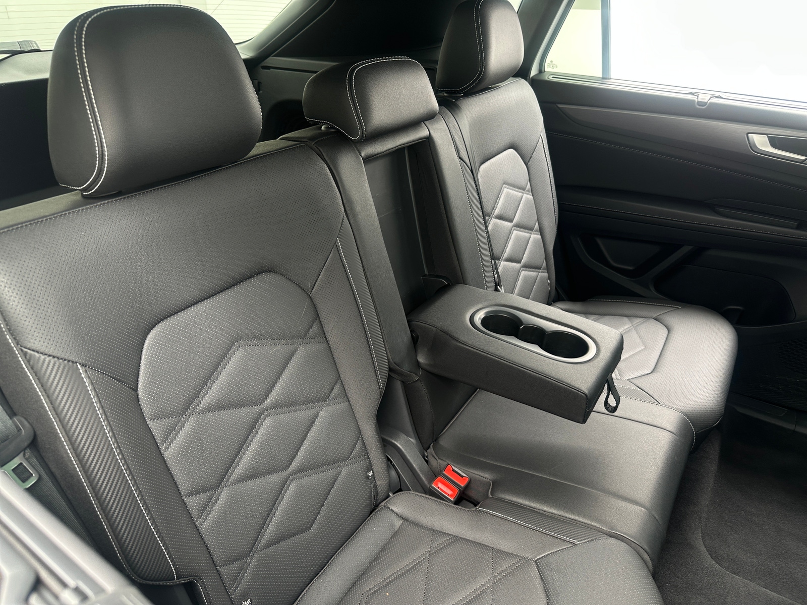 Thumbnail: 2026 Volkswagen Atlas - 5