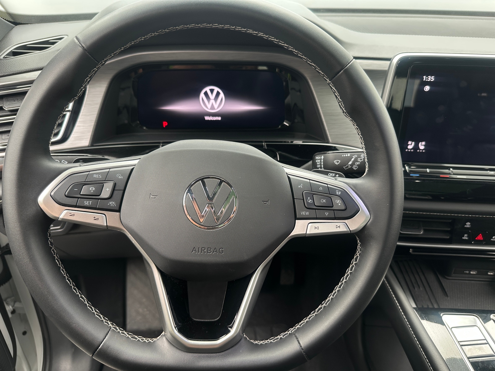Thumbnail: 2026 Volkswagen Atlas - 4