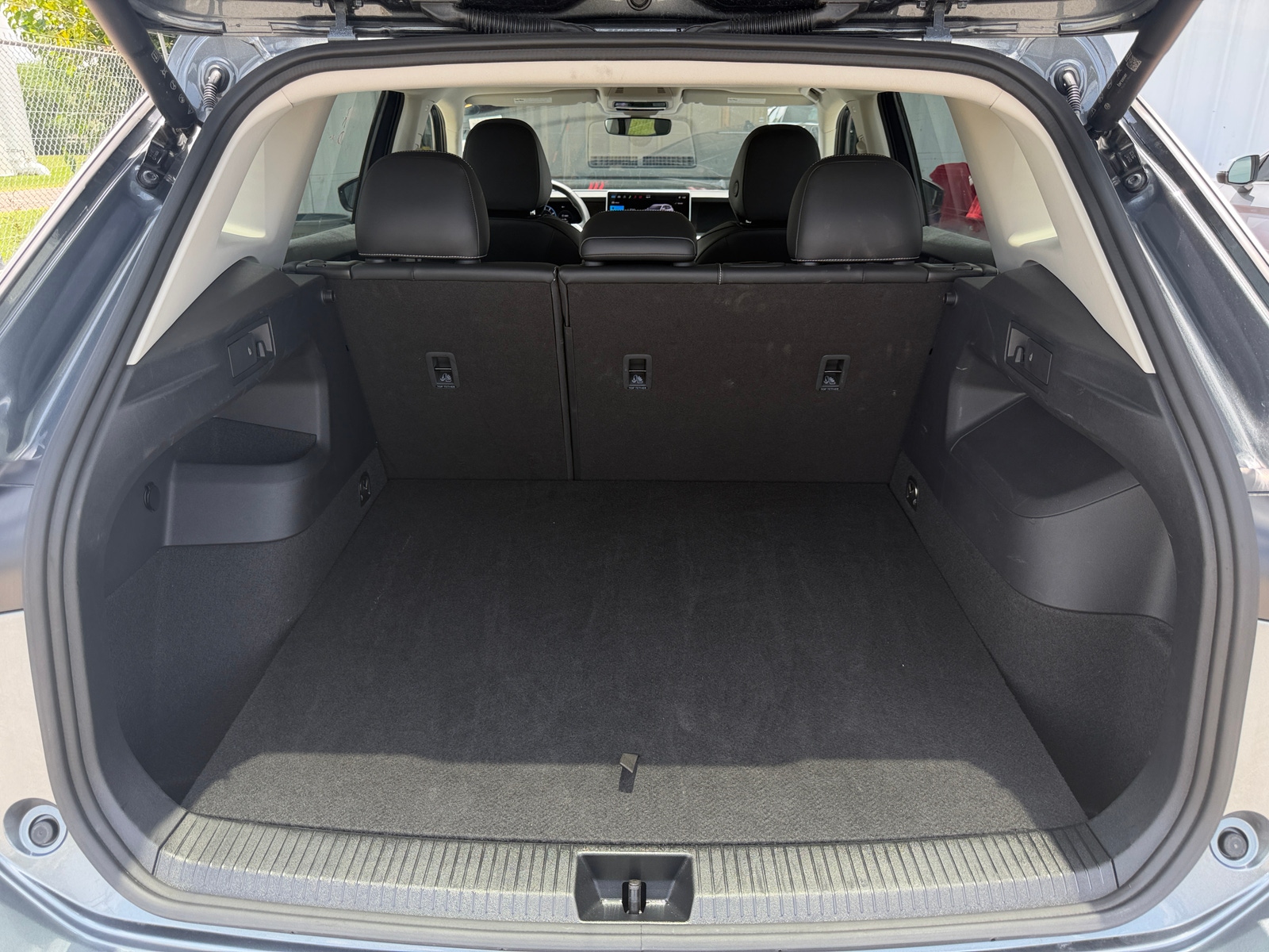 Thumbnail: 2026 Volkswagen Tiguan - 6