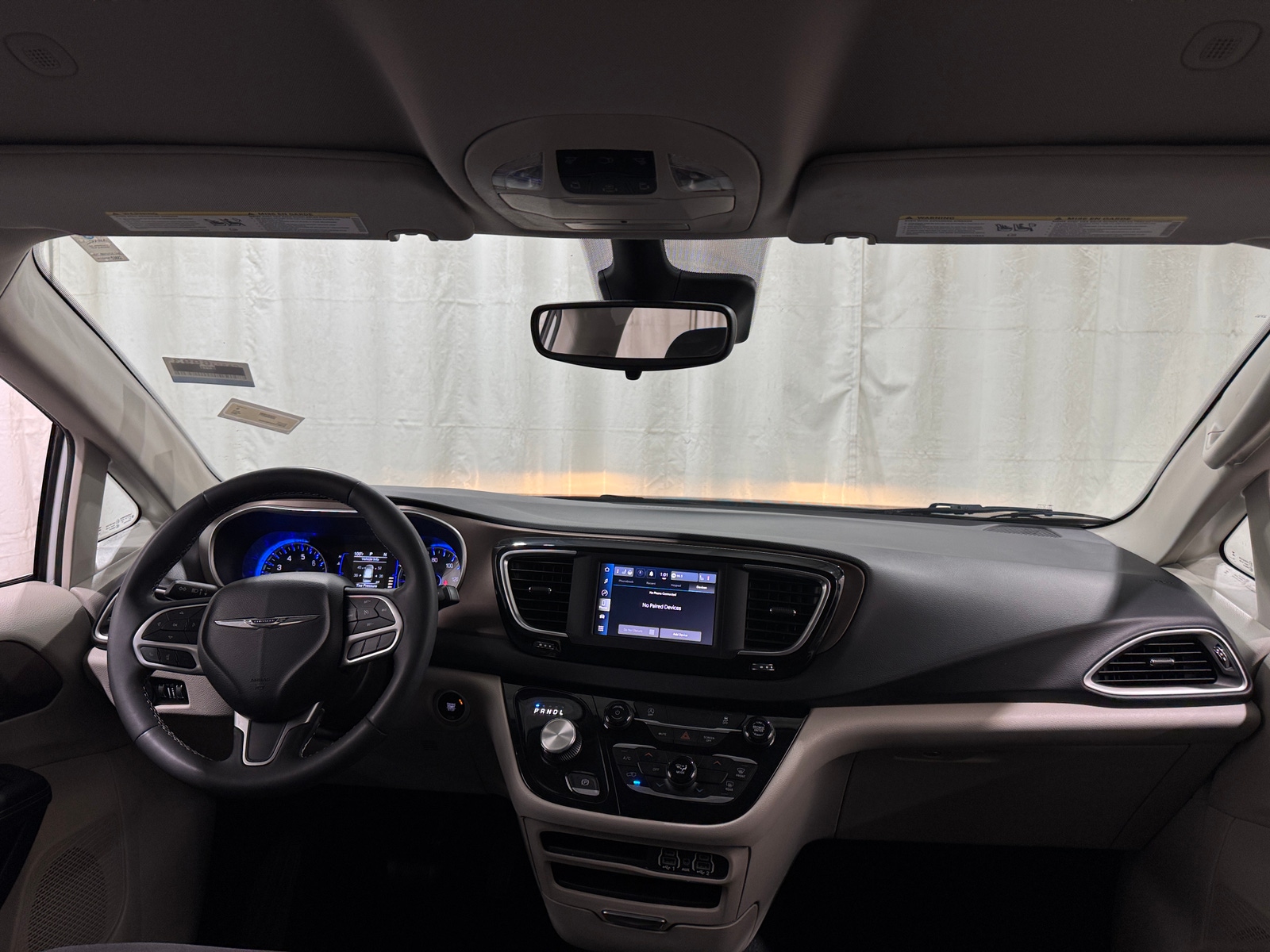 Thumbnail: 2023 Chrysler Voyager - 3
