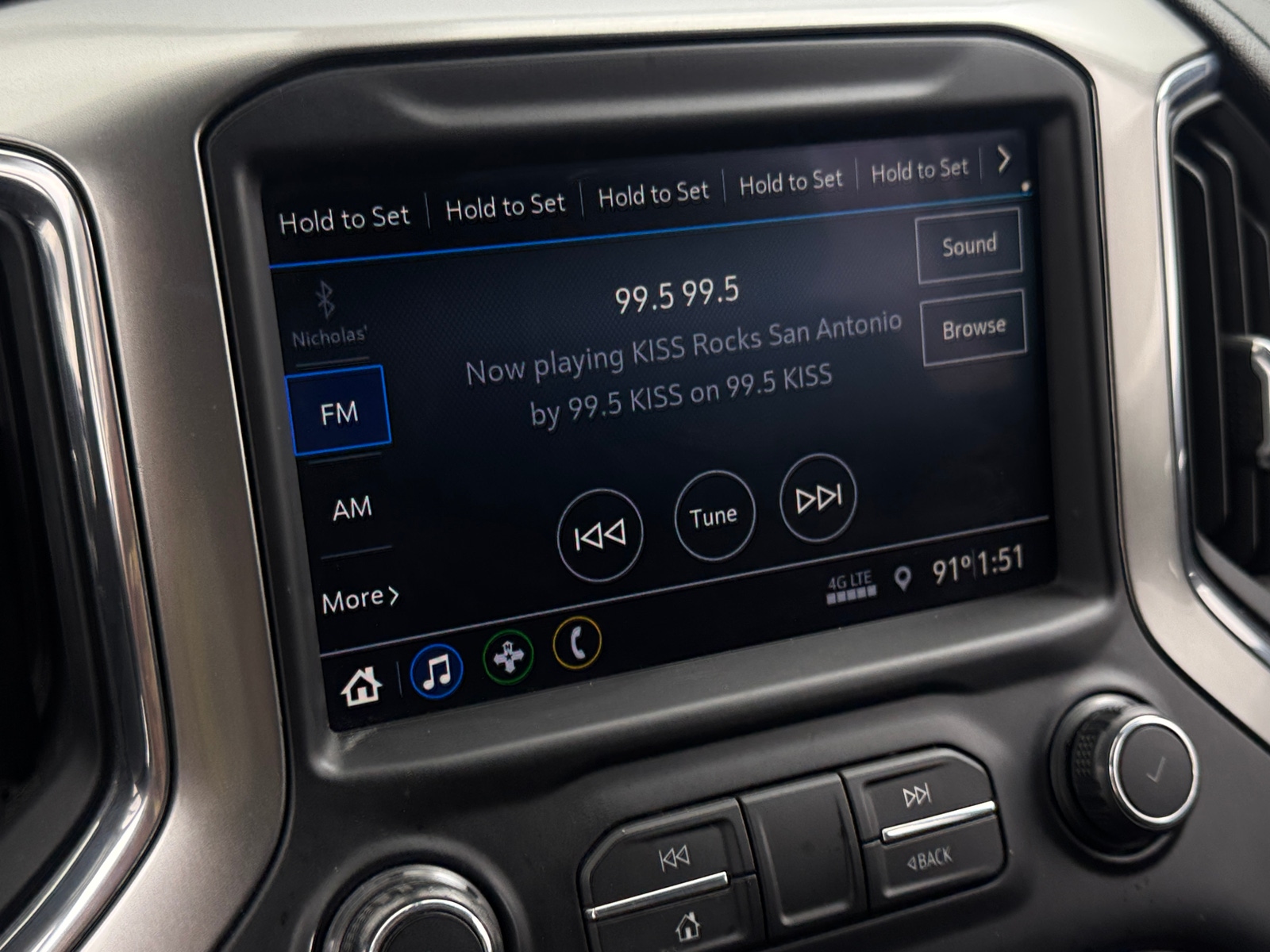 Thumbnail: 2019 Chevrolet Silverado 1500 - 4