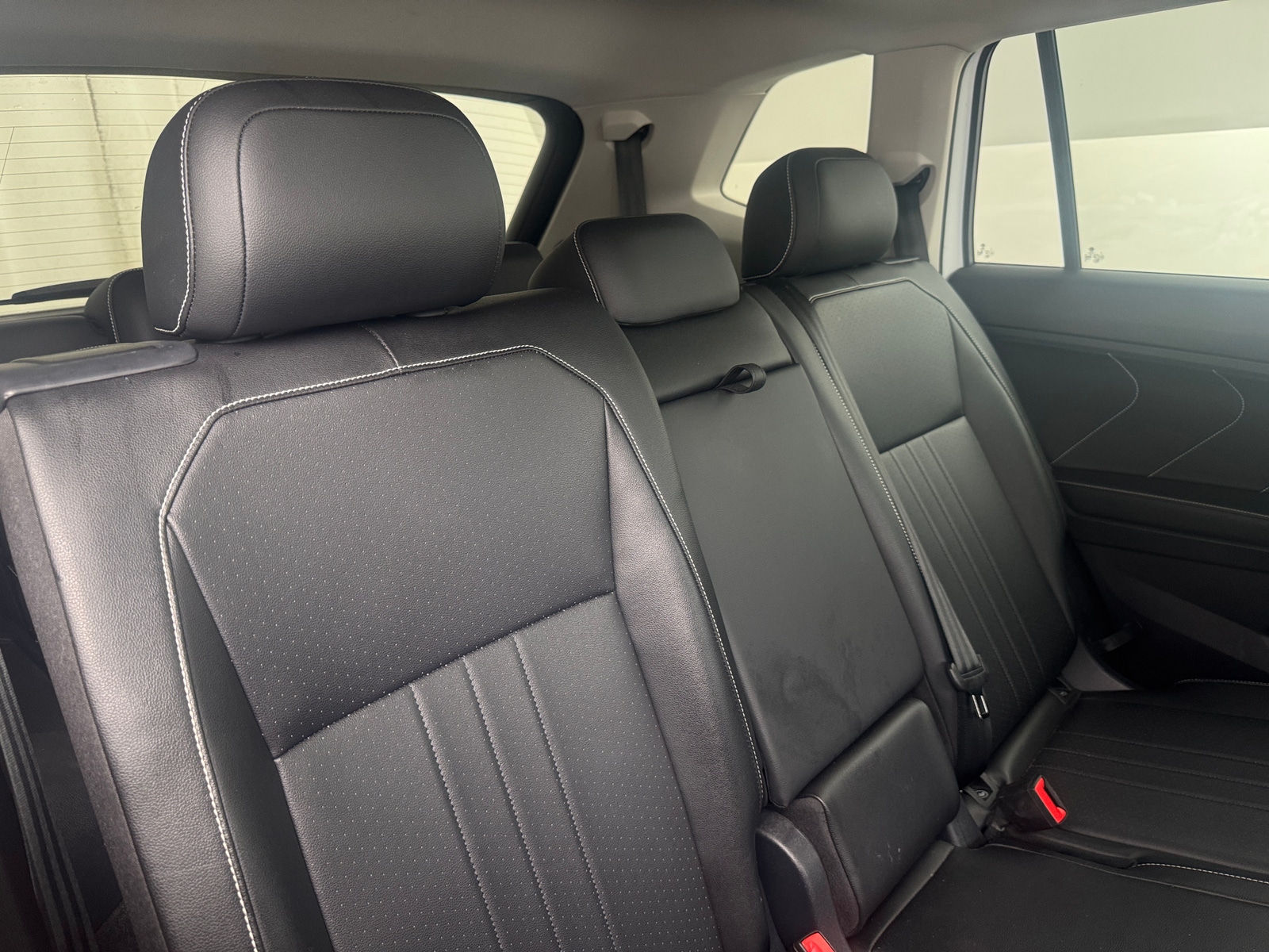 Thumbnail: 2024 Volkswagen Tiguan - 5