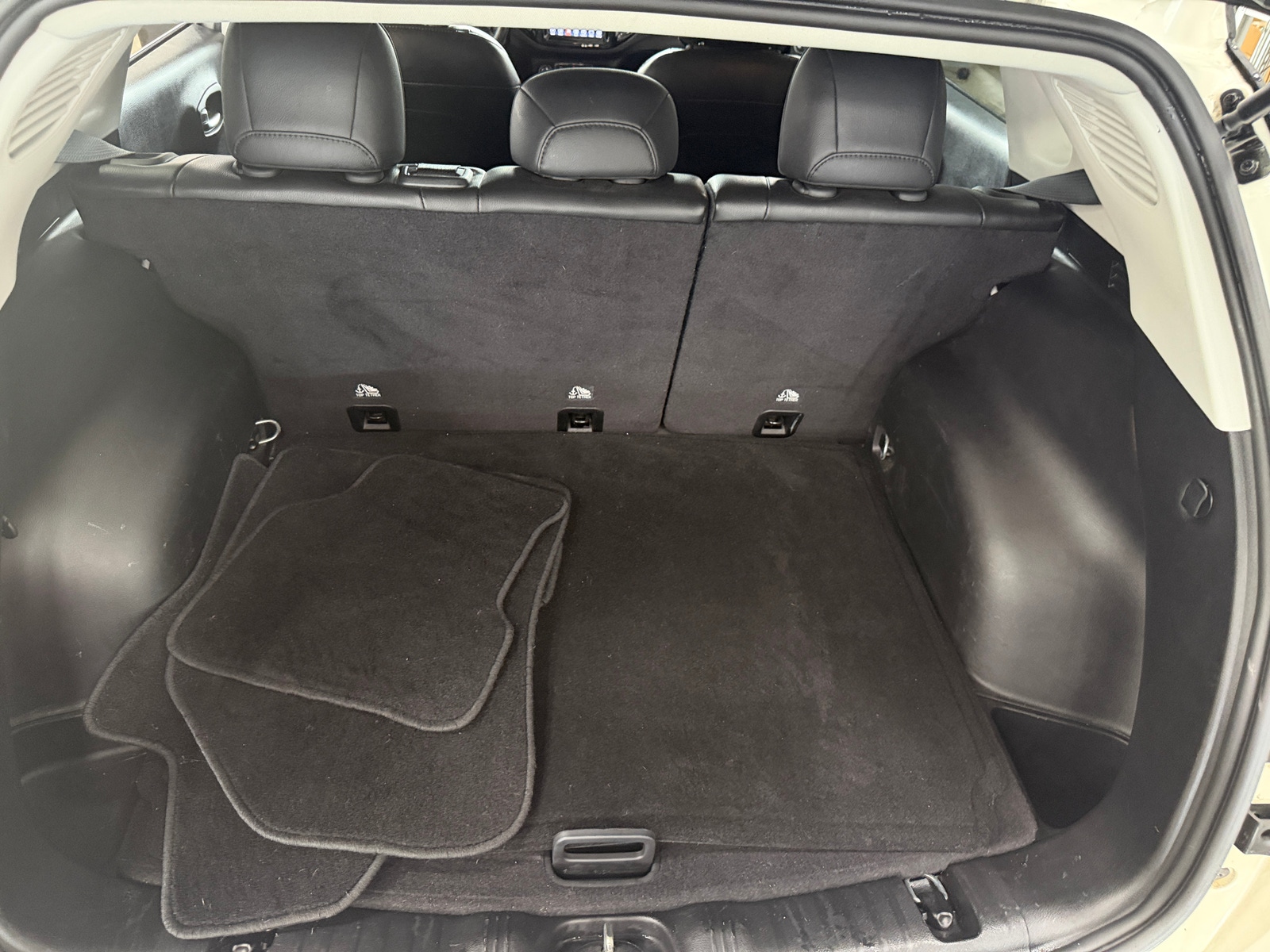 Thumbnail: 2019 Jeep Compass - 6