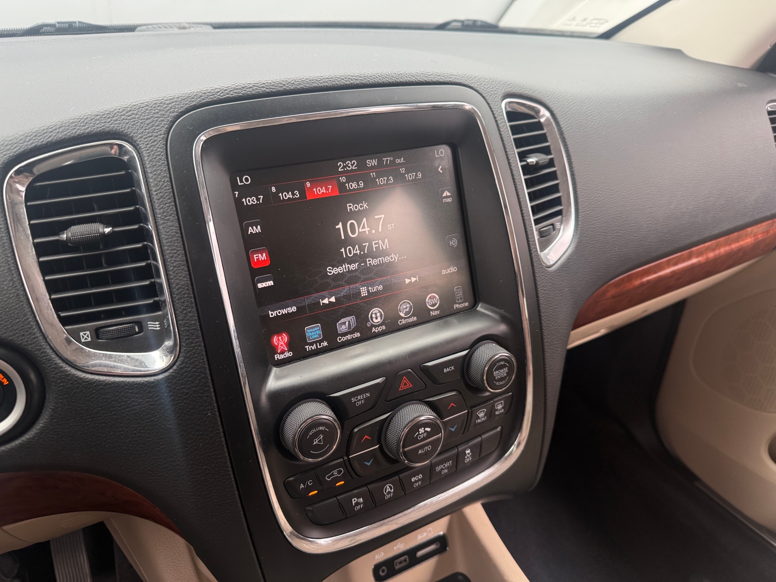 Thumbnail: 2016 Dodge Durango - 3