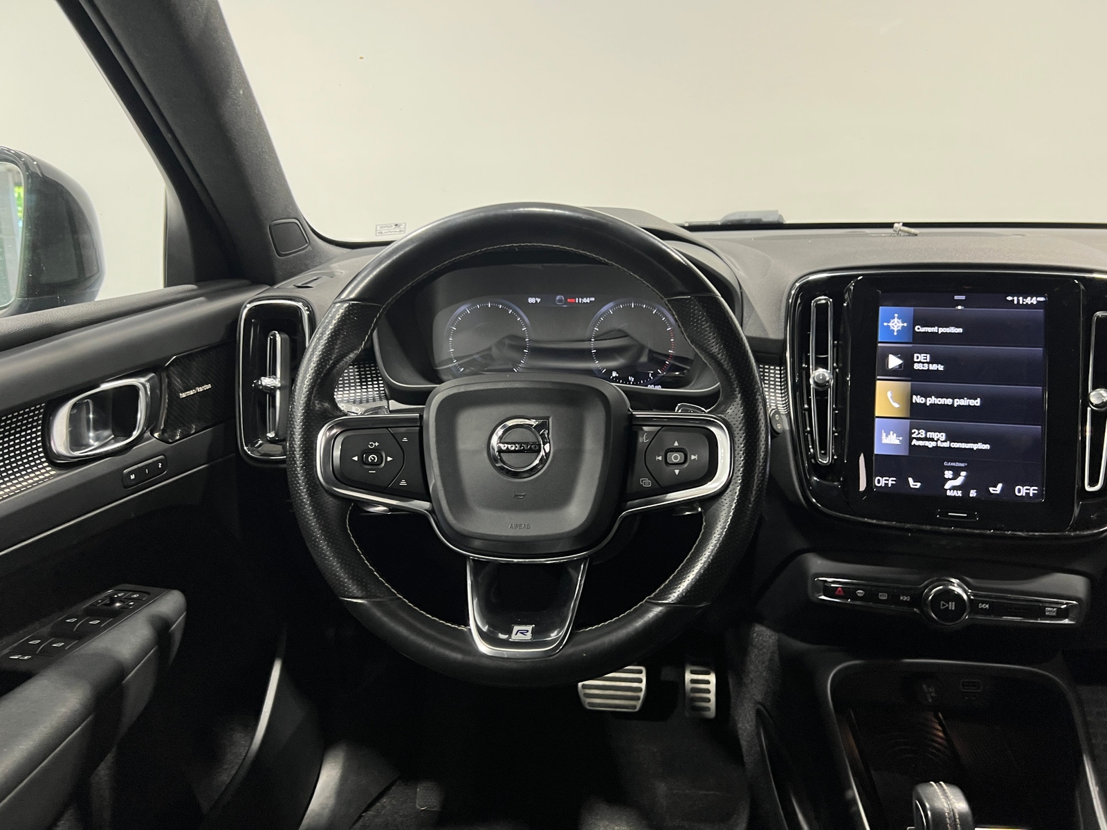 Thumbnail: 2019 Volvo XC40 - 5