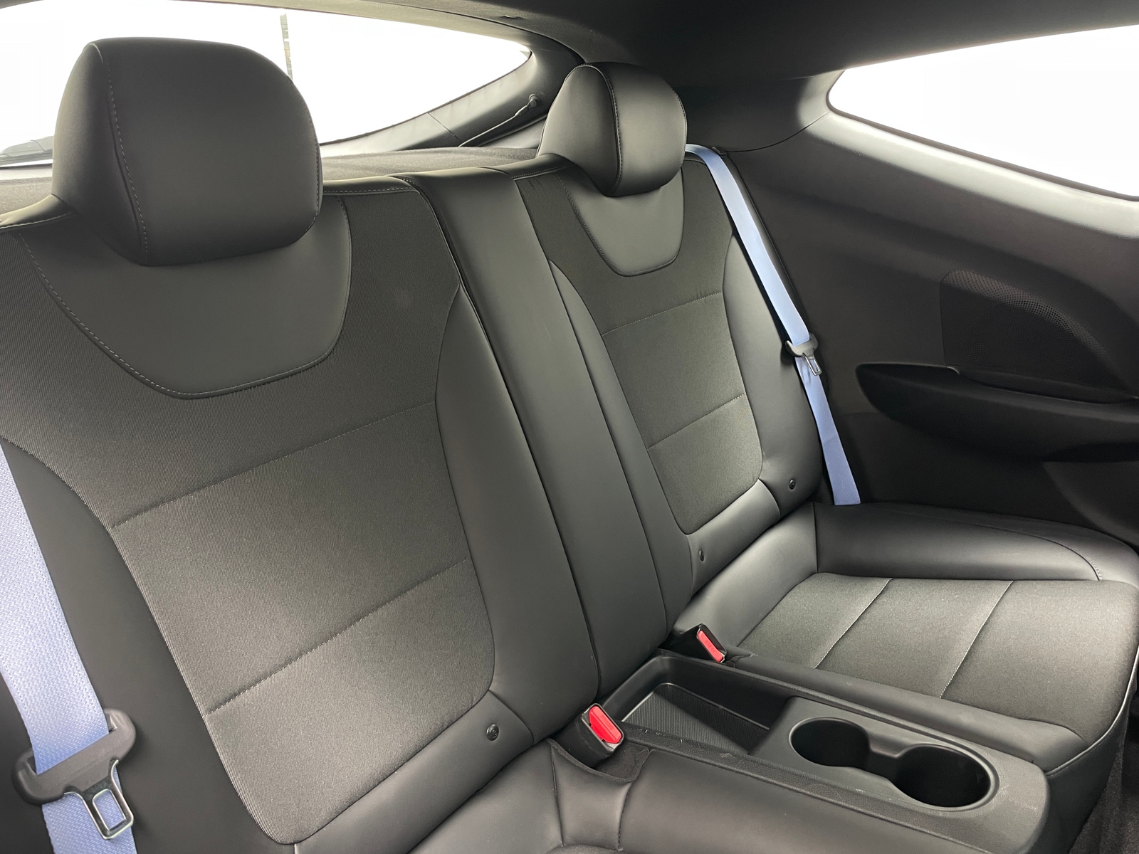Thumbnail: 2022 Hyundai Veloster - 5