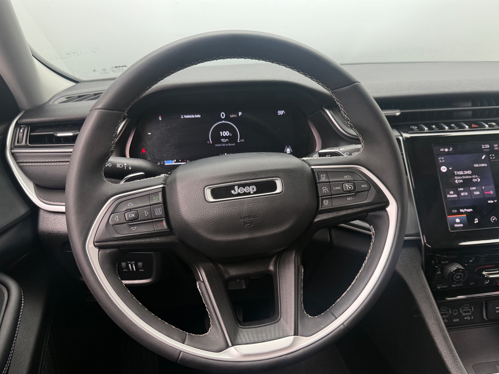 Thumbnail: 2023 Jeep Grand Cherokee L - 5