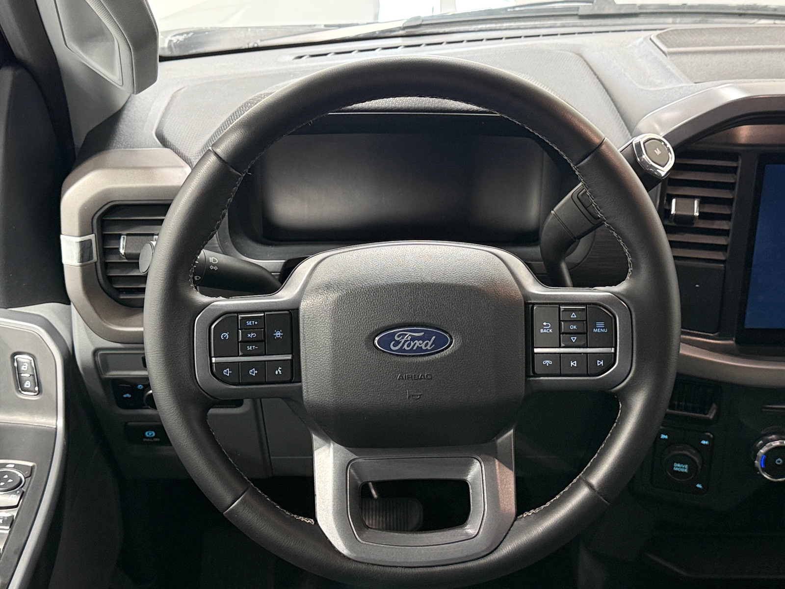 Thumbnail: 2025 Ford Econoline - 5