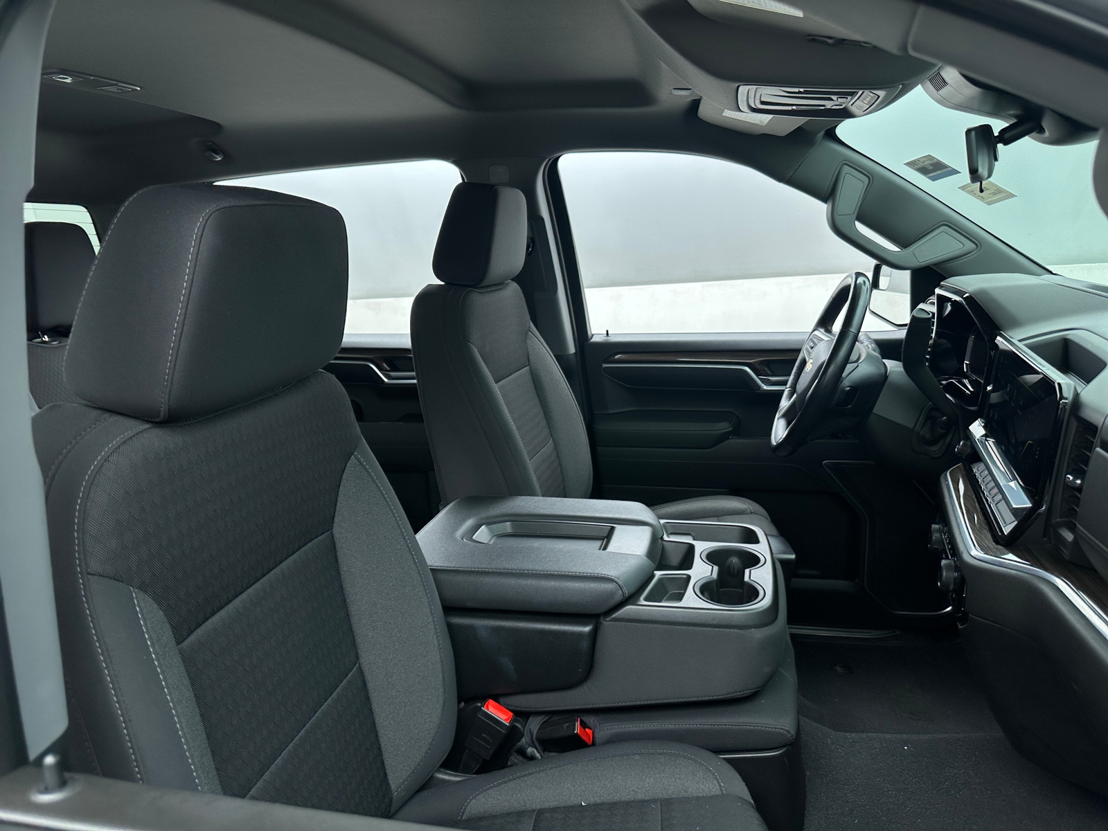 Thumbnail: 2022 Chevrolet Silverado 1500 - 2