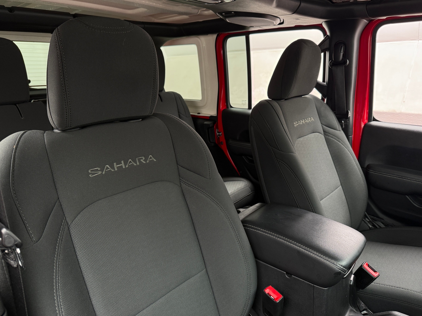 Thumbnail: 2019 Jeep Wrangler - 2