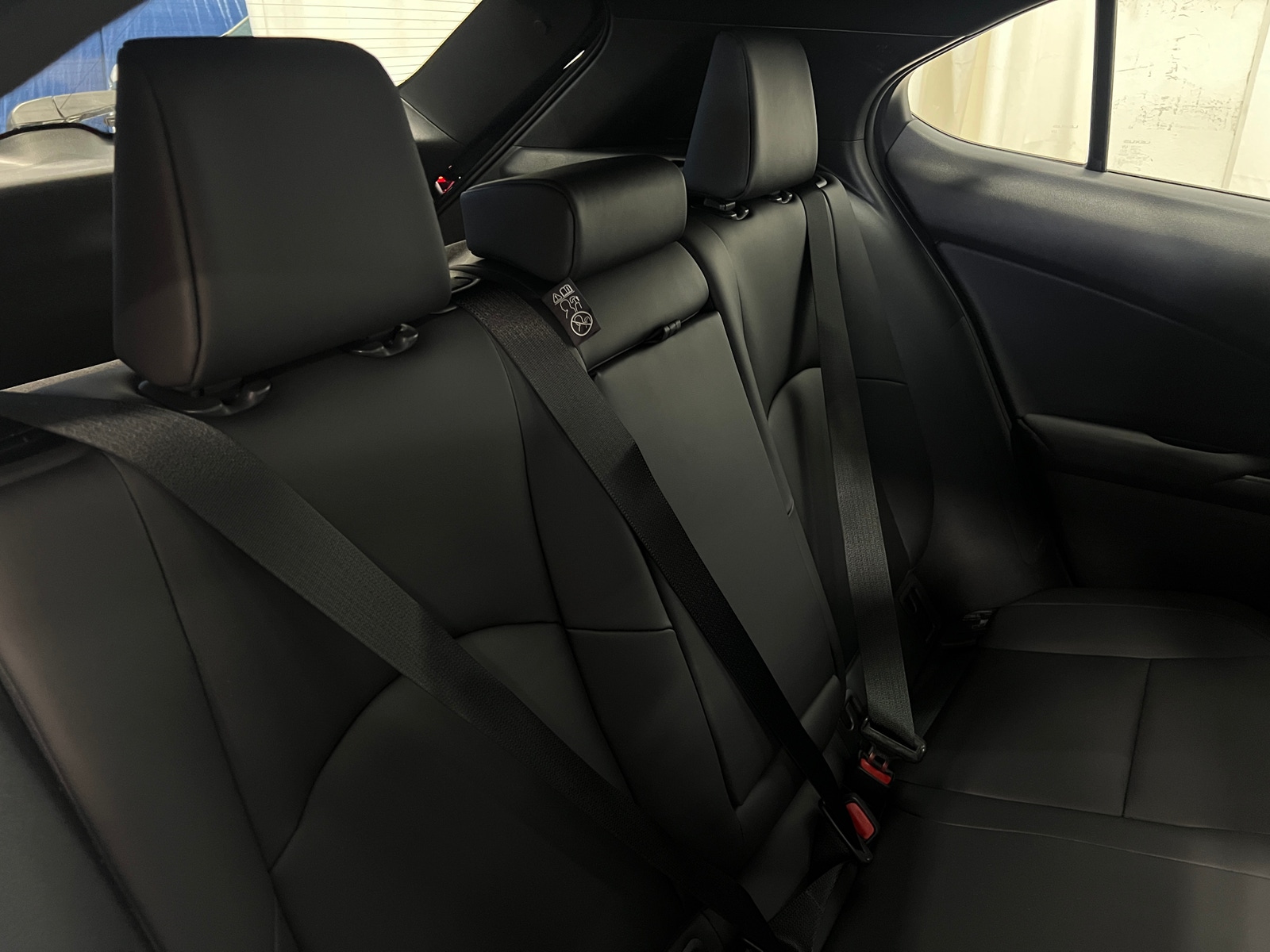 Thumbnail: 2025 Lexus UX - 5