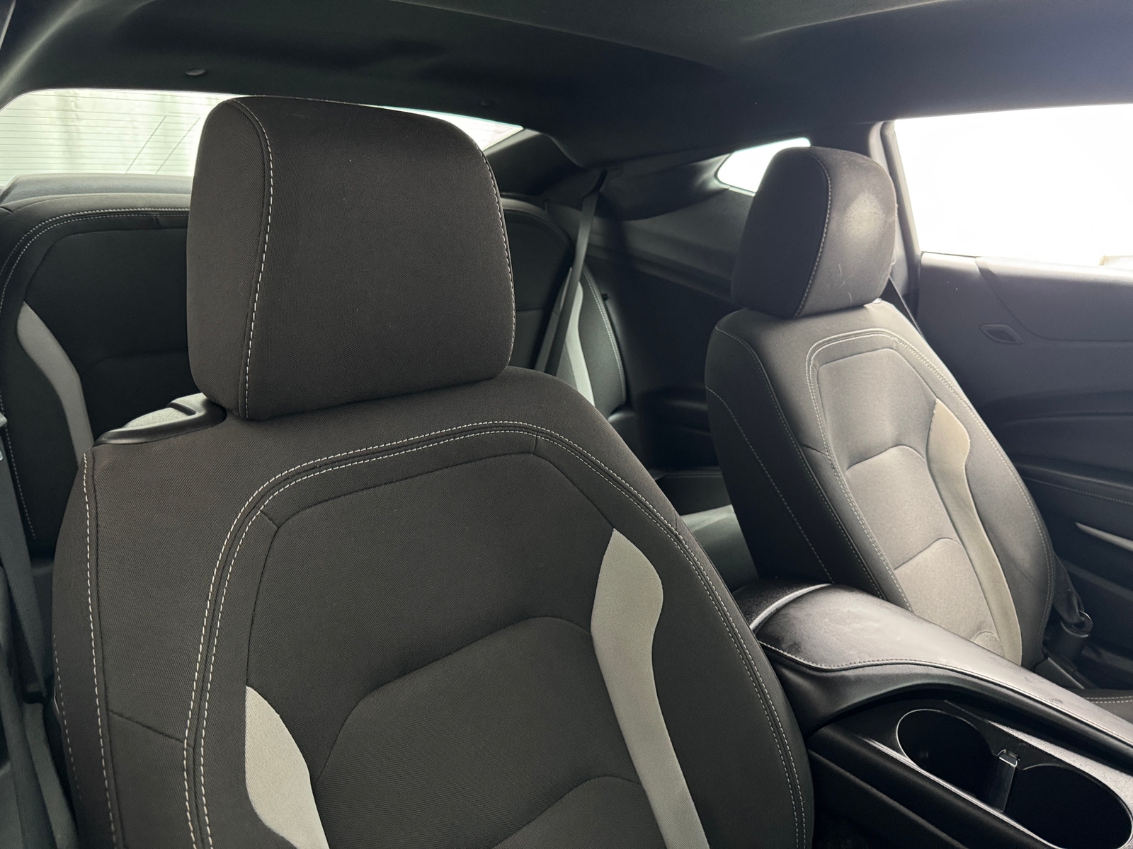 Thumbnail: 2019 Chevrolet Camaro - 2