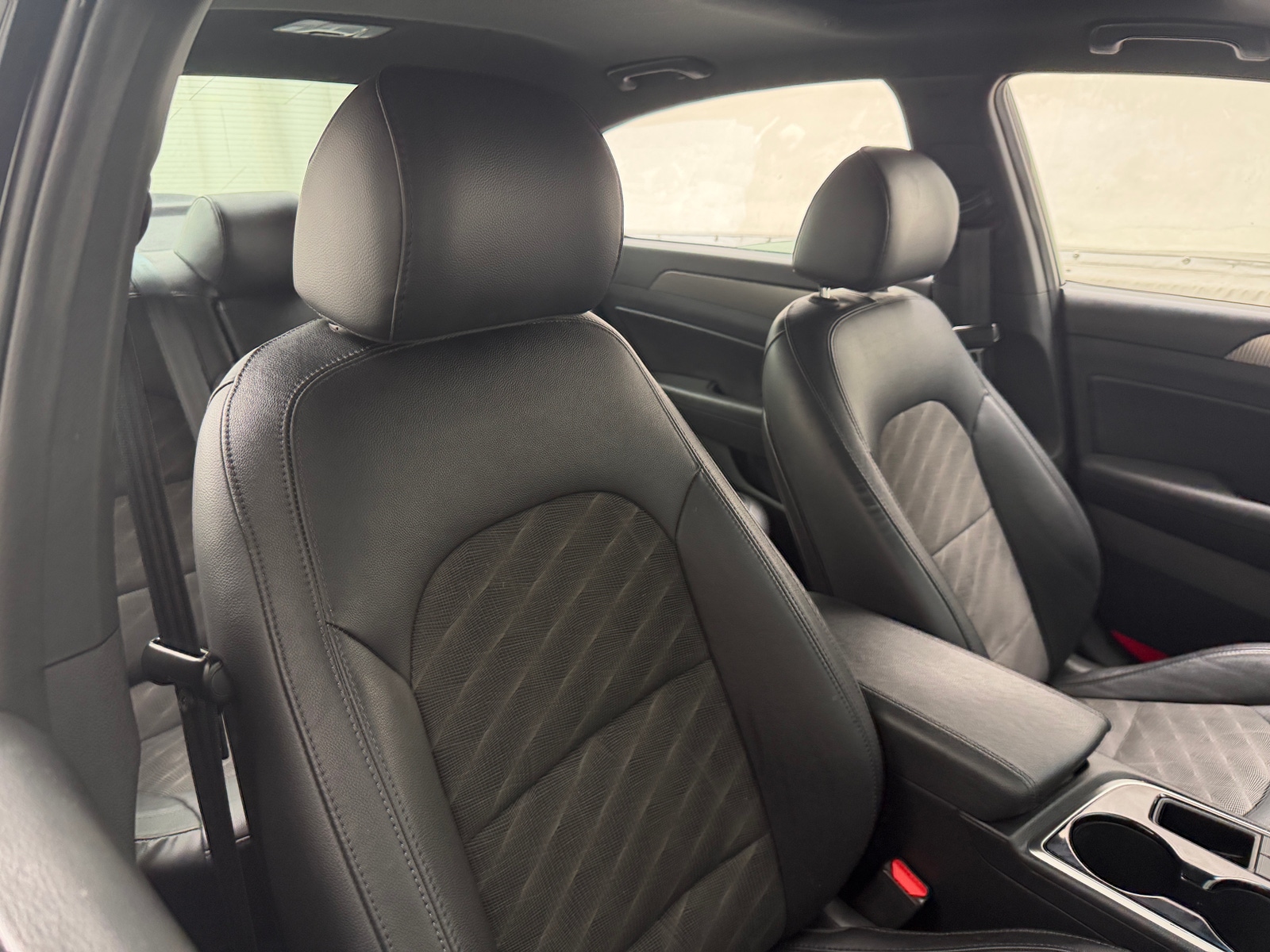 Thumbnail: 2019 Hyundai Sonata - 2