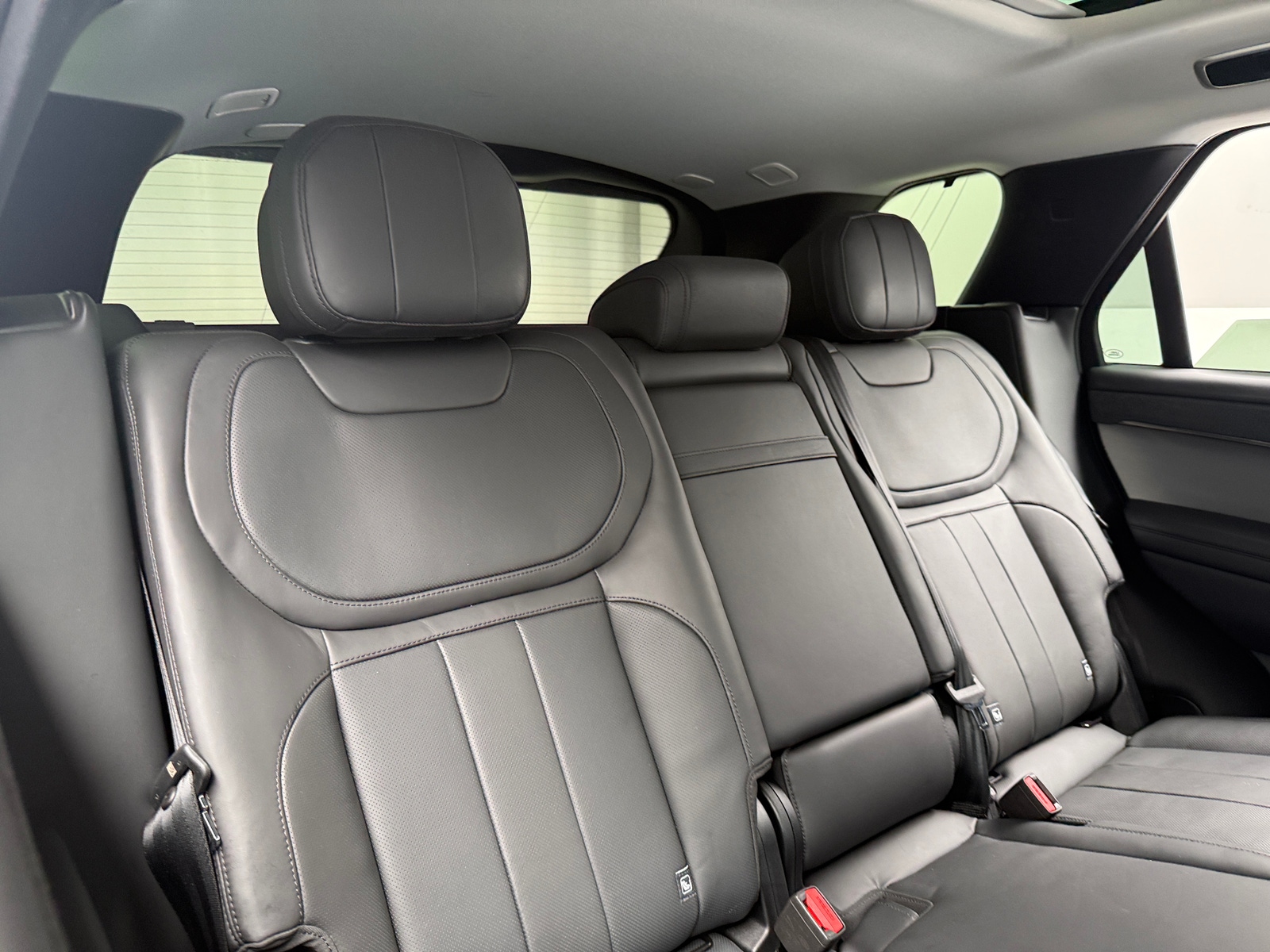Thumbnail: 2024 Land Rover Range Rover Sport - 5