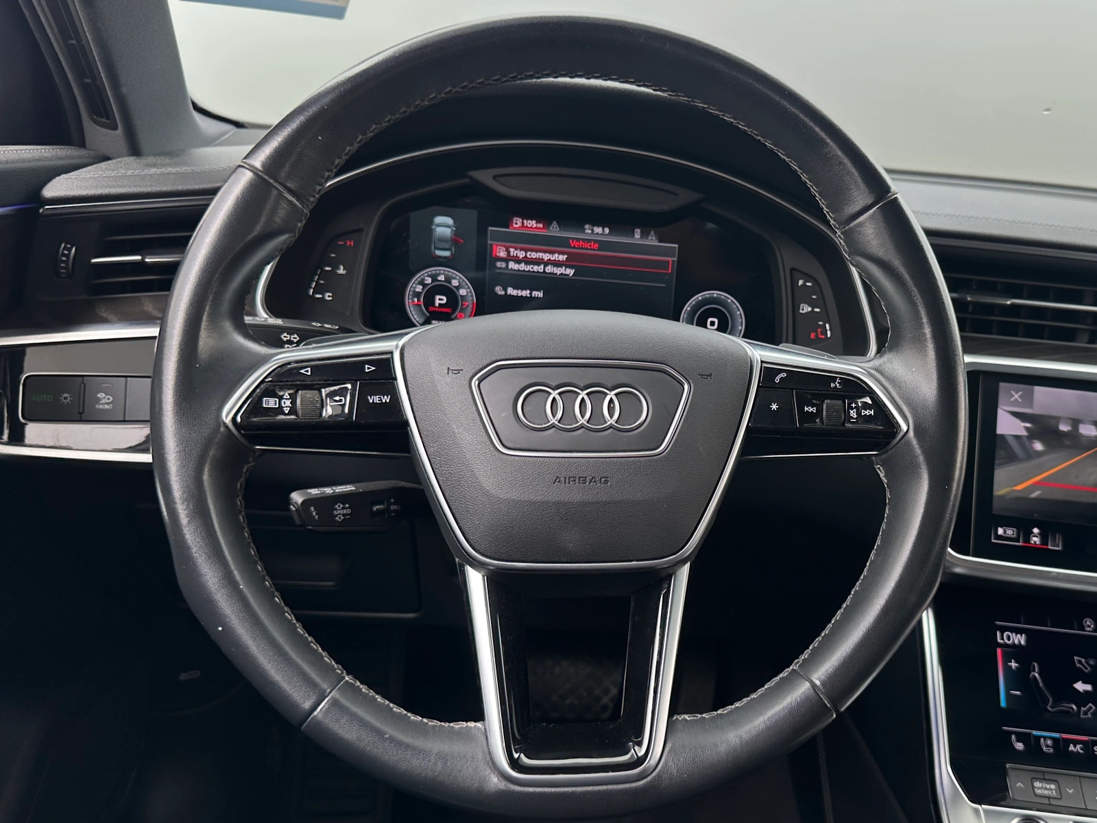 Thumbnail: 2023 Audi A6 - 4