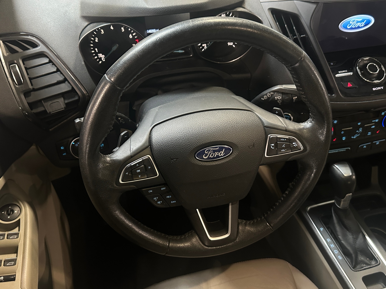 Thumbnail: 2017 Ford Escape - 4