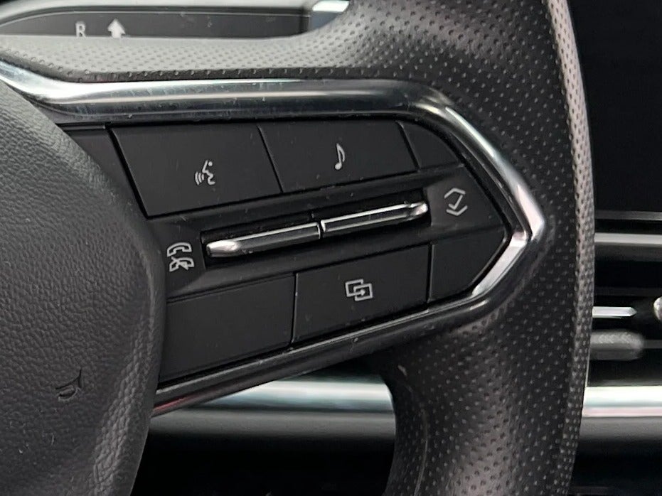 2025 Chevrolet Equinox EV 1LT - Photo 19